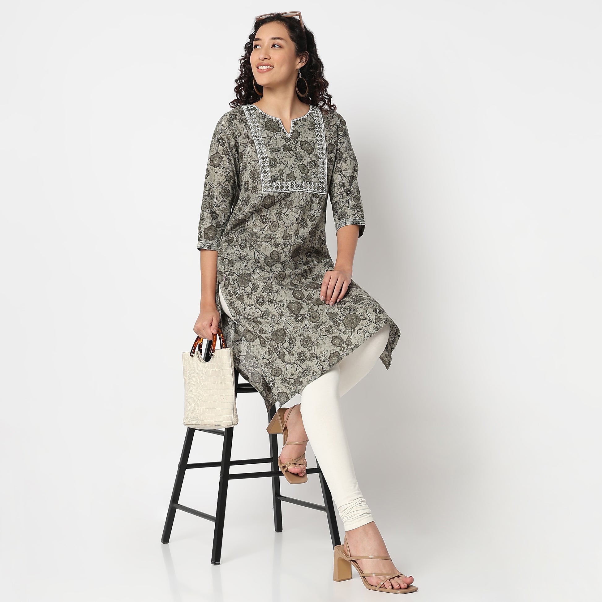 Yoke Printed Knee Length Straight Kurta