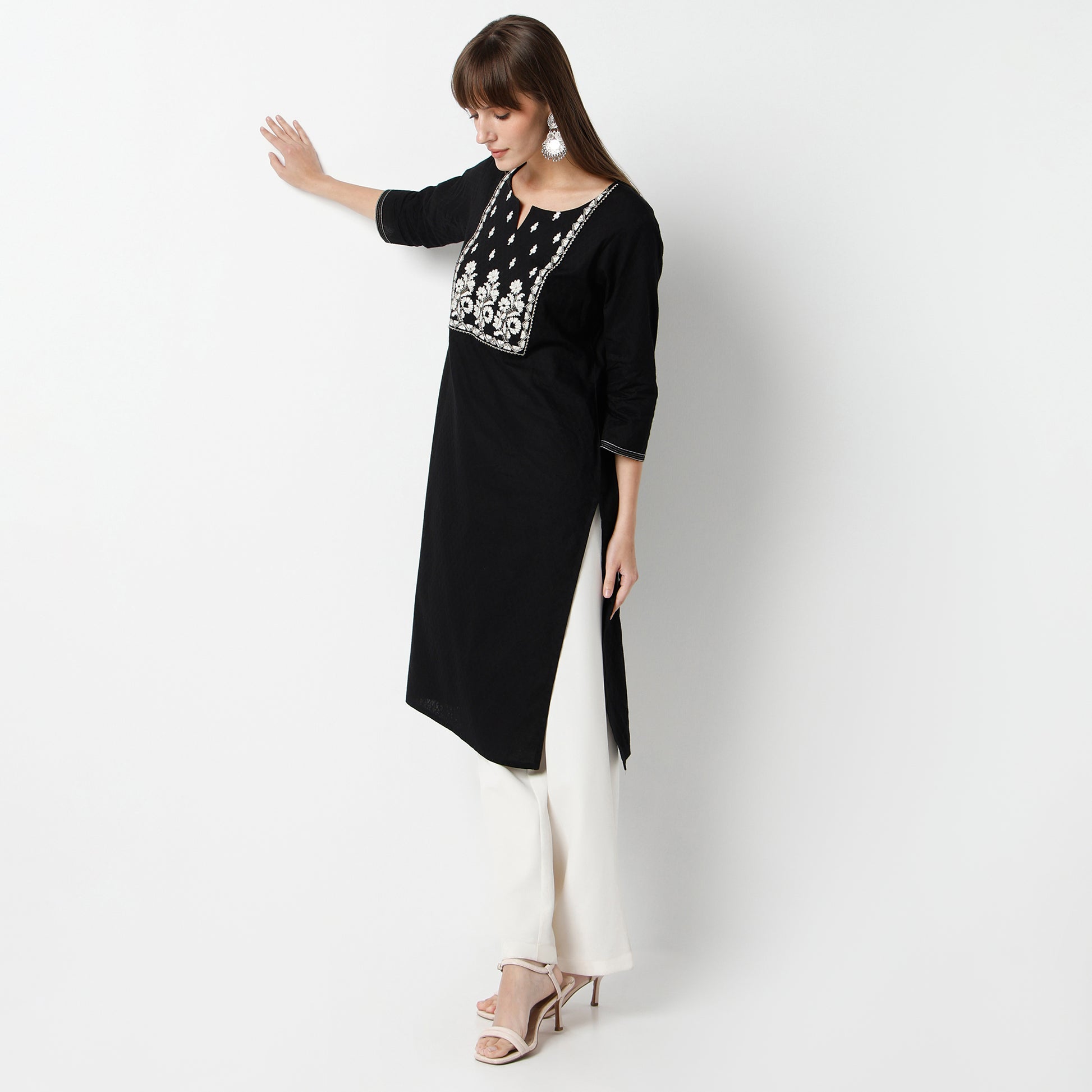 Straight Fit Embroidered Calf Length Kurta