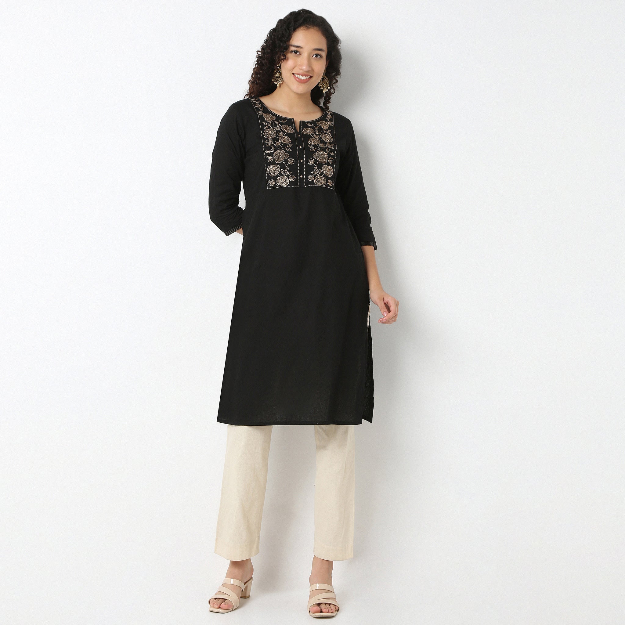 Emebroidered Yoke Kurta-Dobby