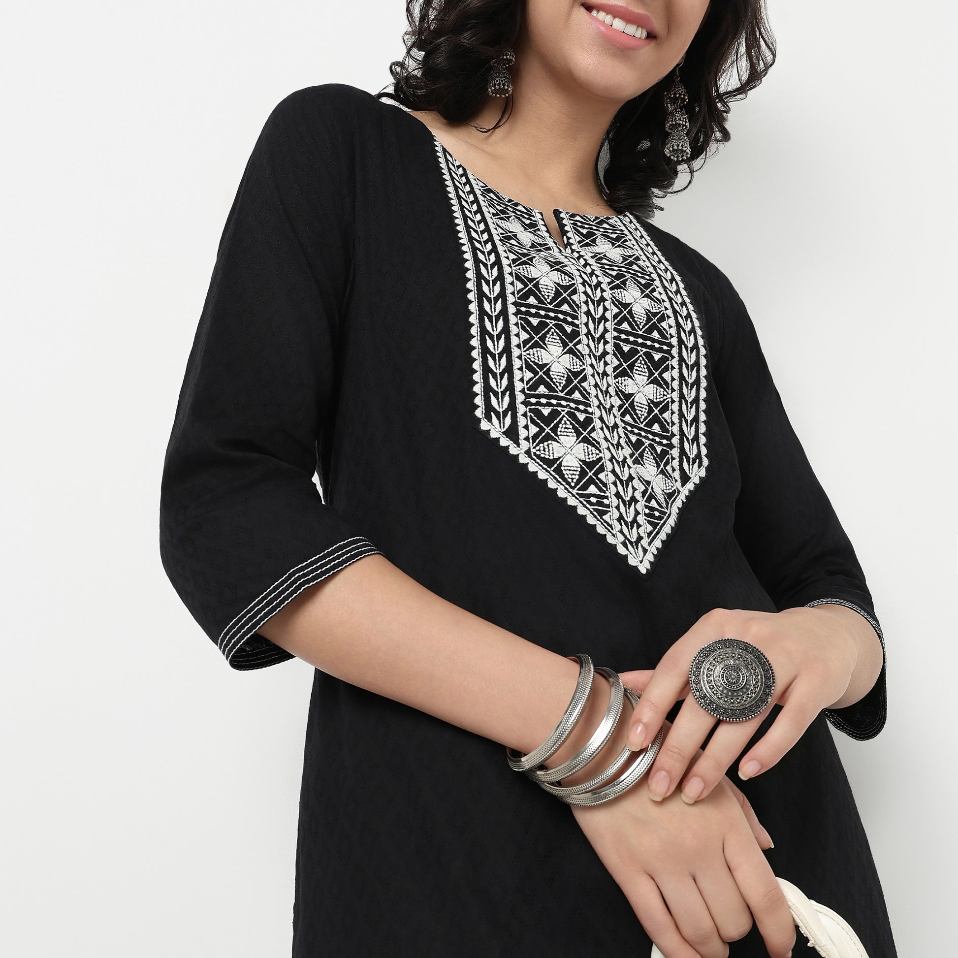 Order Now Women Embroidered Round Neck Straight Fit Ethnic Wear Kurta by Style Union