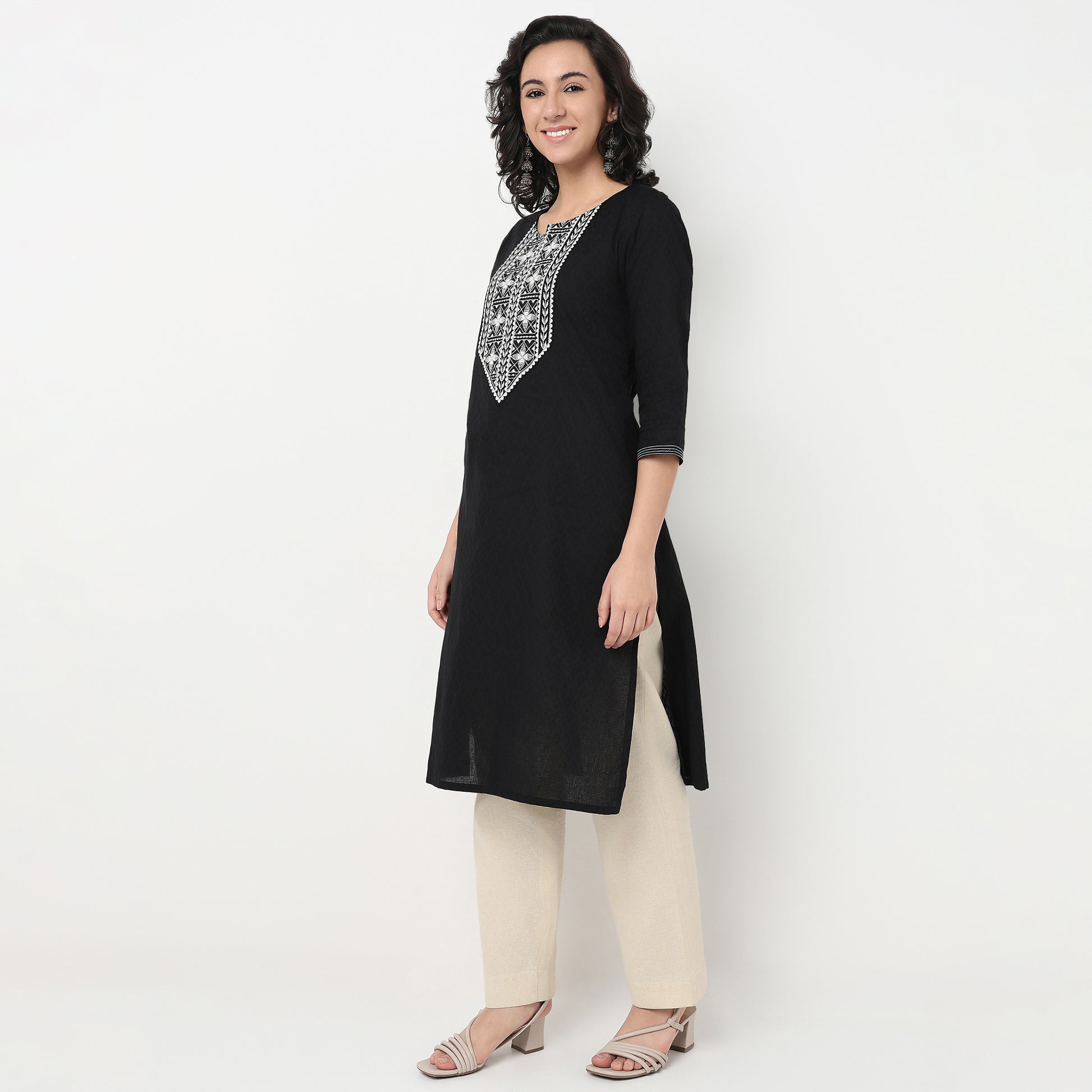 Order Now Women Embroidered Round Neck Straight Fit Ethnic Wear Kurta by Style Union
