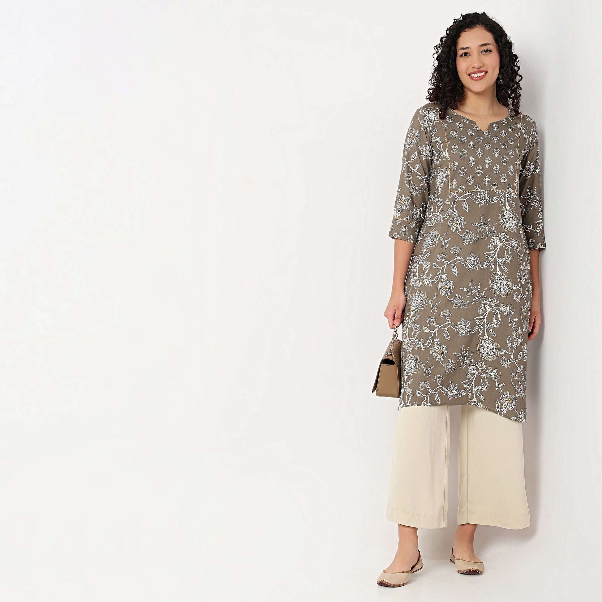 Printed Yoke With Lace Detailing Kurta
