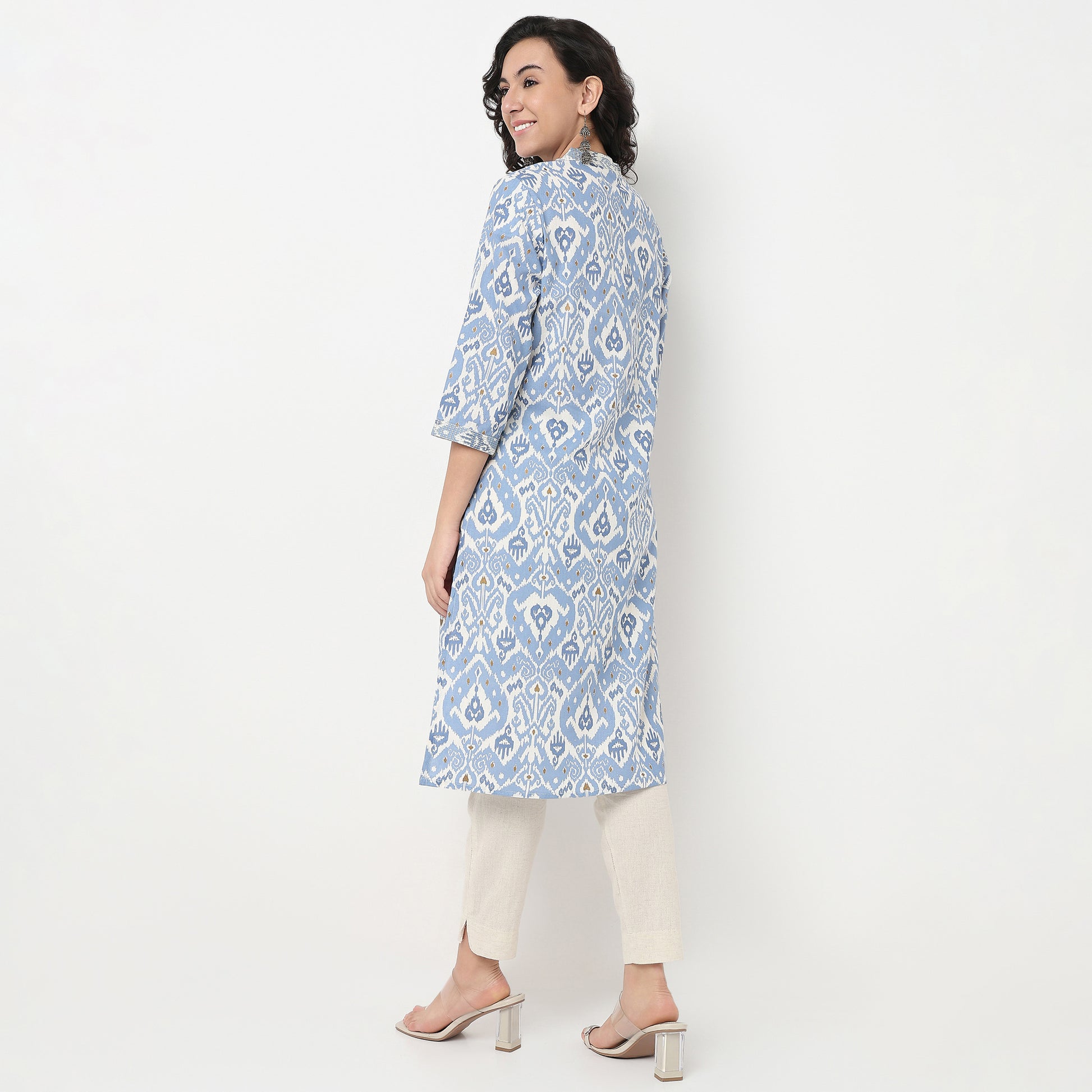 Order Now Women Printed V Neck Straight Fit Ethnic Wear Kurta by Style Union