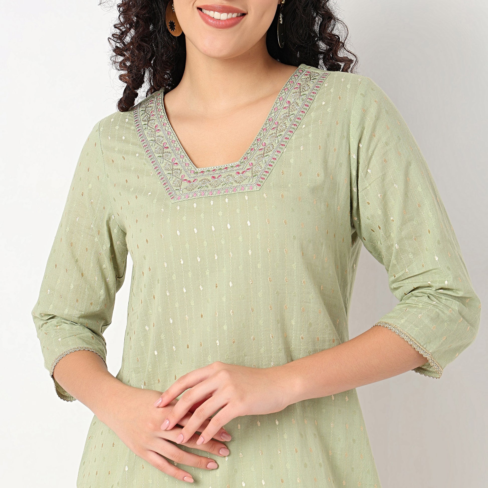 Glass Shape Neck With Embroidered Kurta
