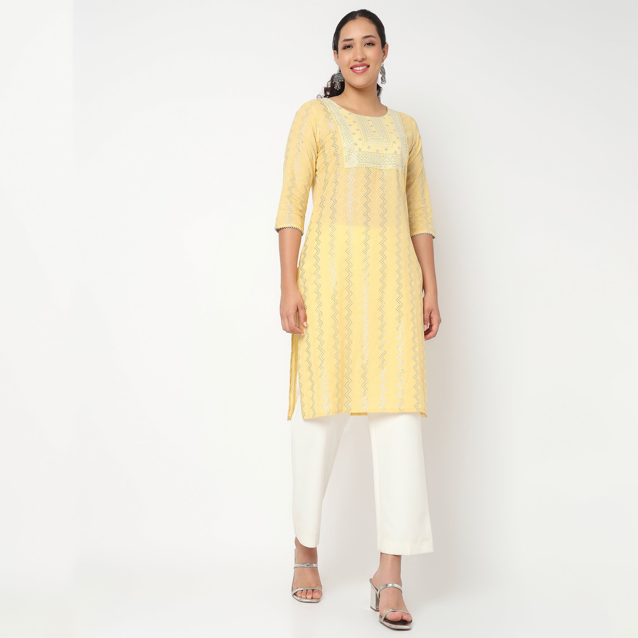 Embroidered Yoke Kurta