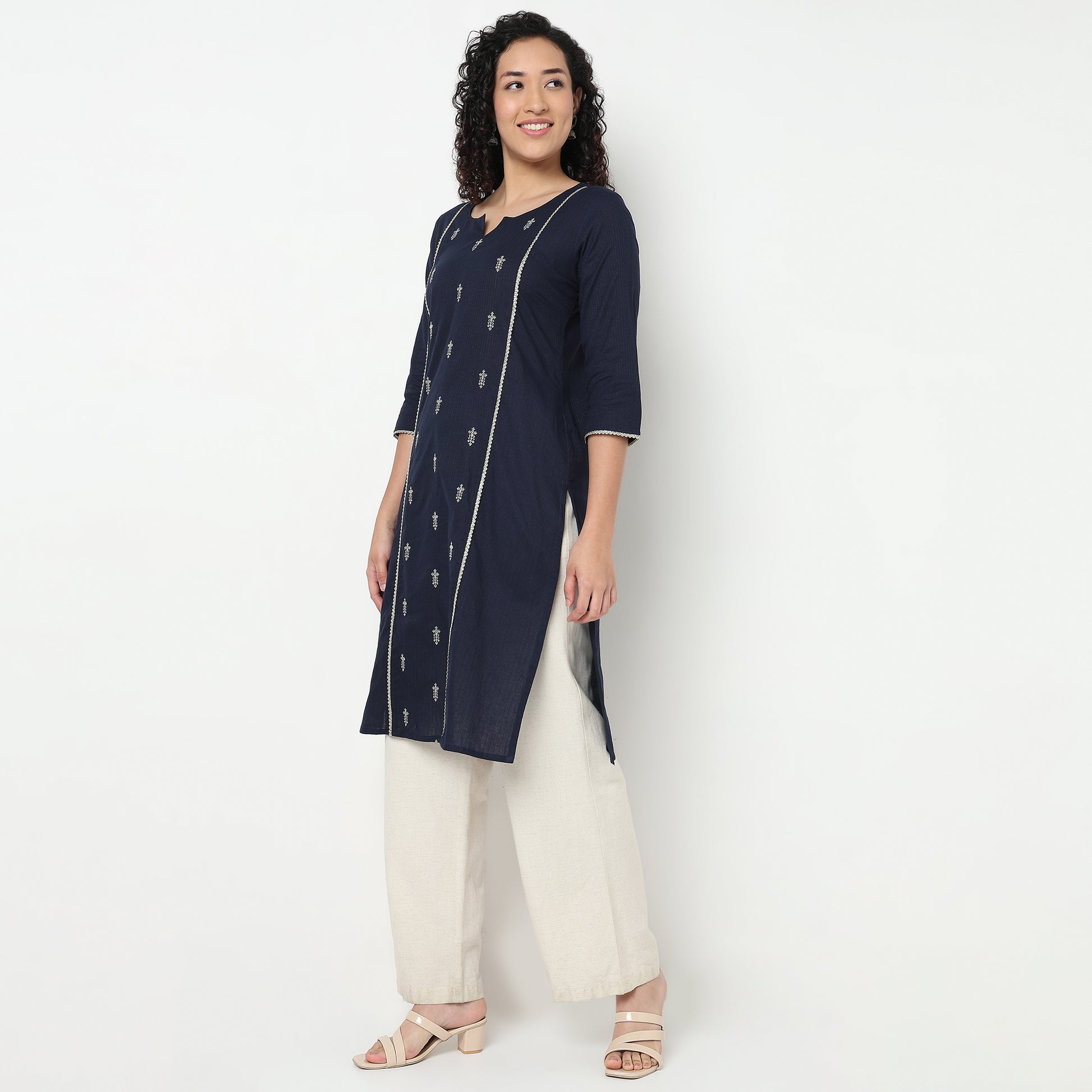 Buy Women Straight Fit Embroidered Three-Fourth Sleeve Kurta  - Style Union