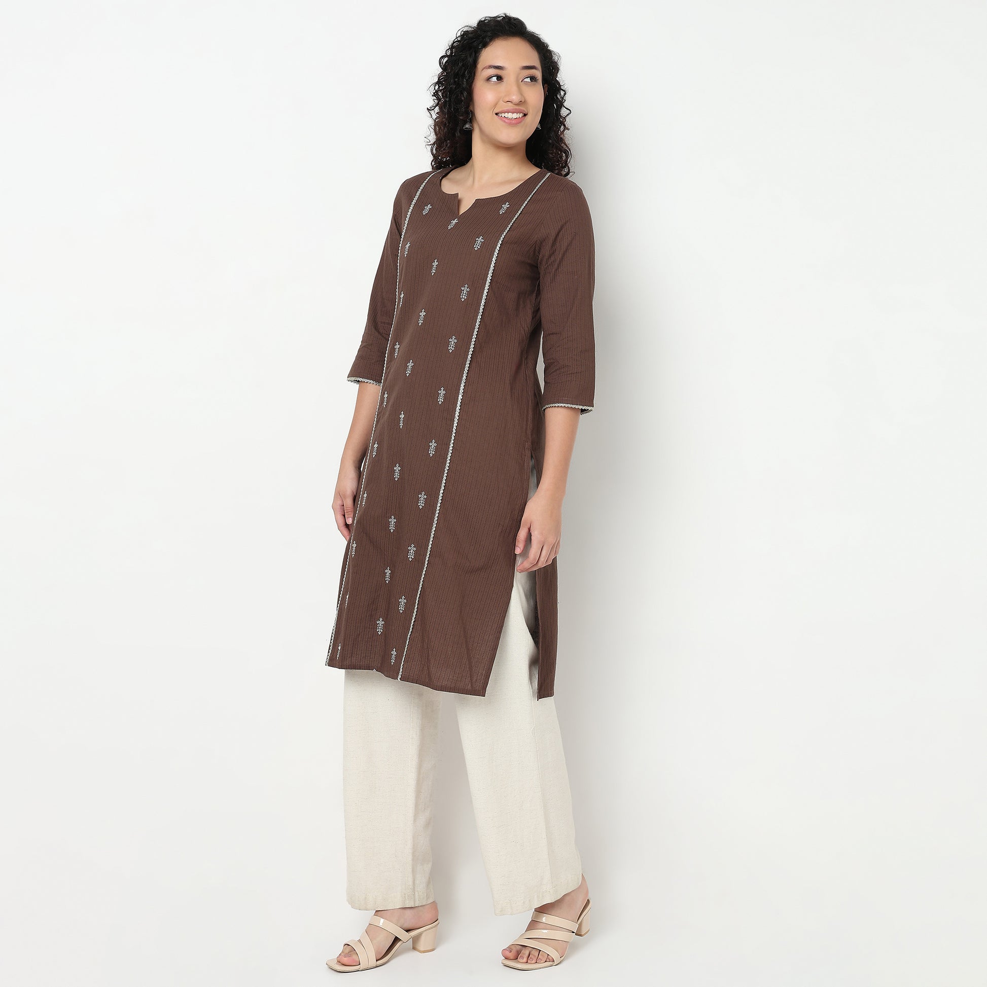 Buy Women Straight Fit Embroidered Three-Fourth Sleeve Kurta  - Style Union