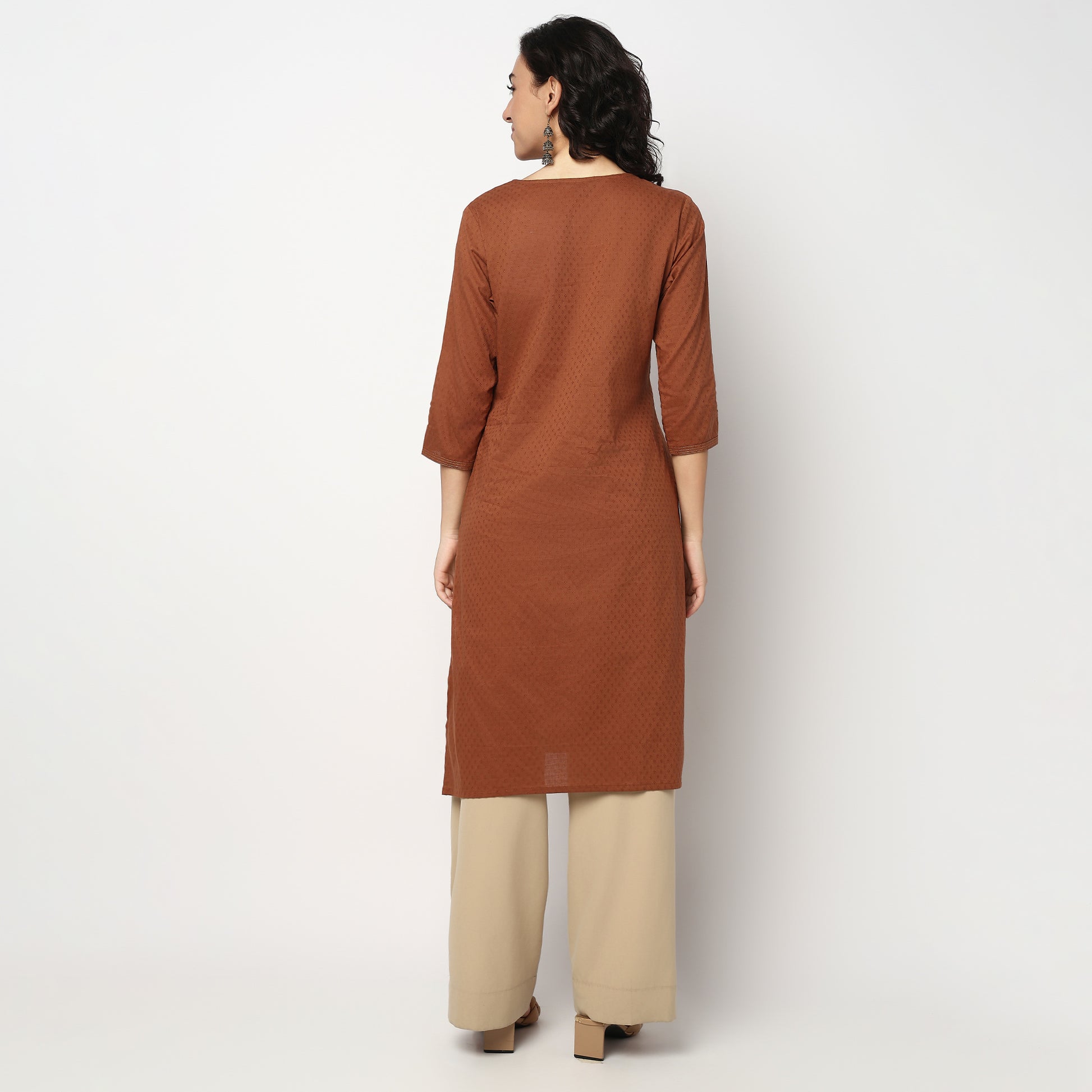 Buy Women Straight Fit Embroidered Three-Fourth Sleeve Kurta  - Style Union