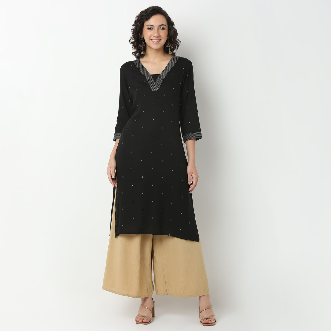 V-Neck With Gusset & Couching Long Kurta