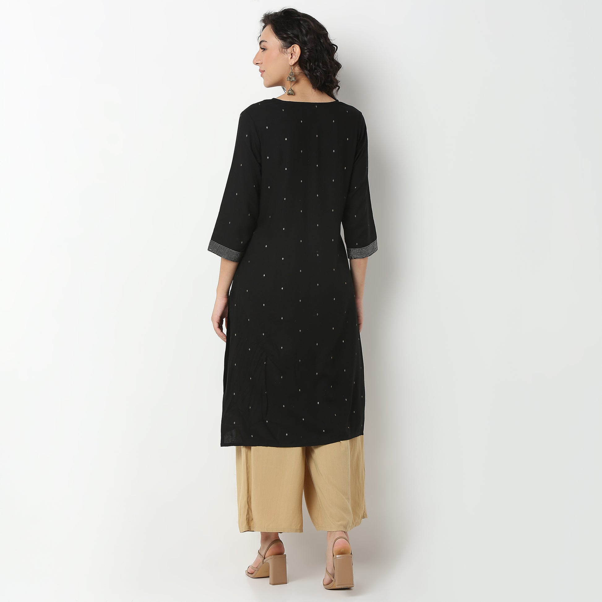 Embroidered Rayon Kurta, Knee Length