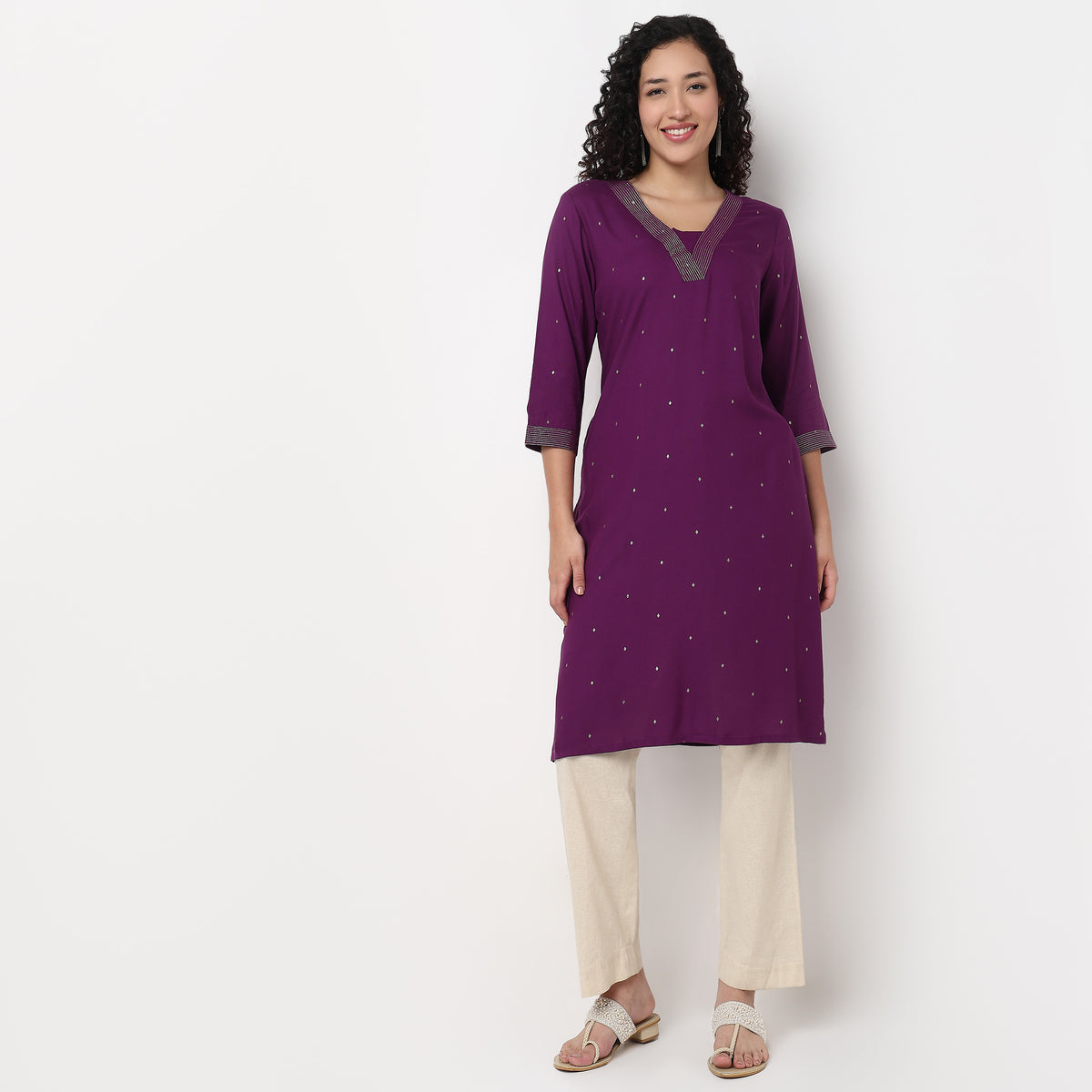 Embroidered Rayon Kurta, Knee Length