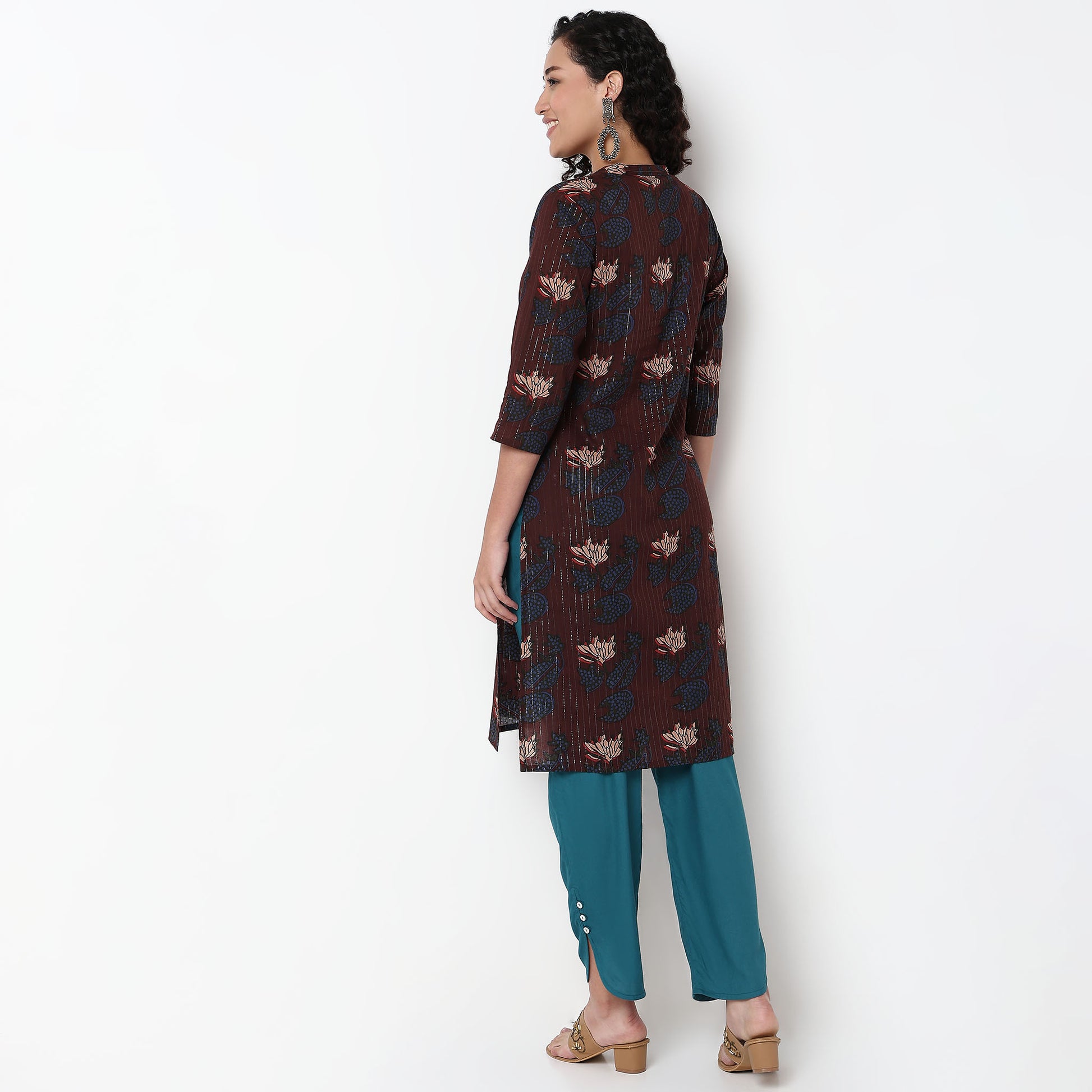 V-Neck With Notch Collar Floral Print Kurta