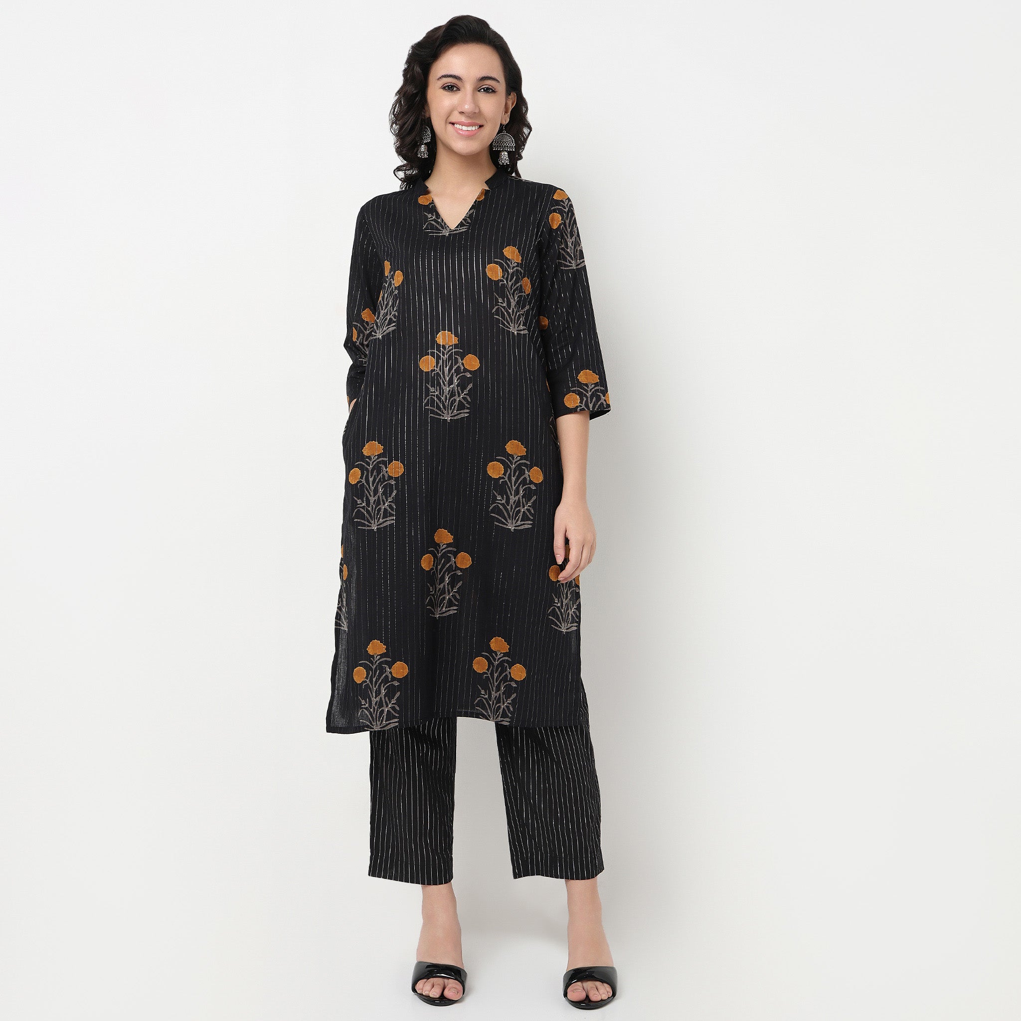 Order Now Women Floral V Neck Straight Fit Ethnic Wear Kurta by Style Union