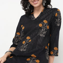 Order Now Women Floral V Neck Straight Fit Ethnic Wear Kurta by Style Union