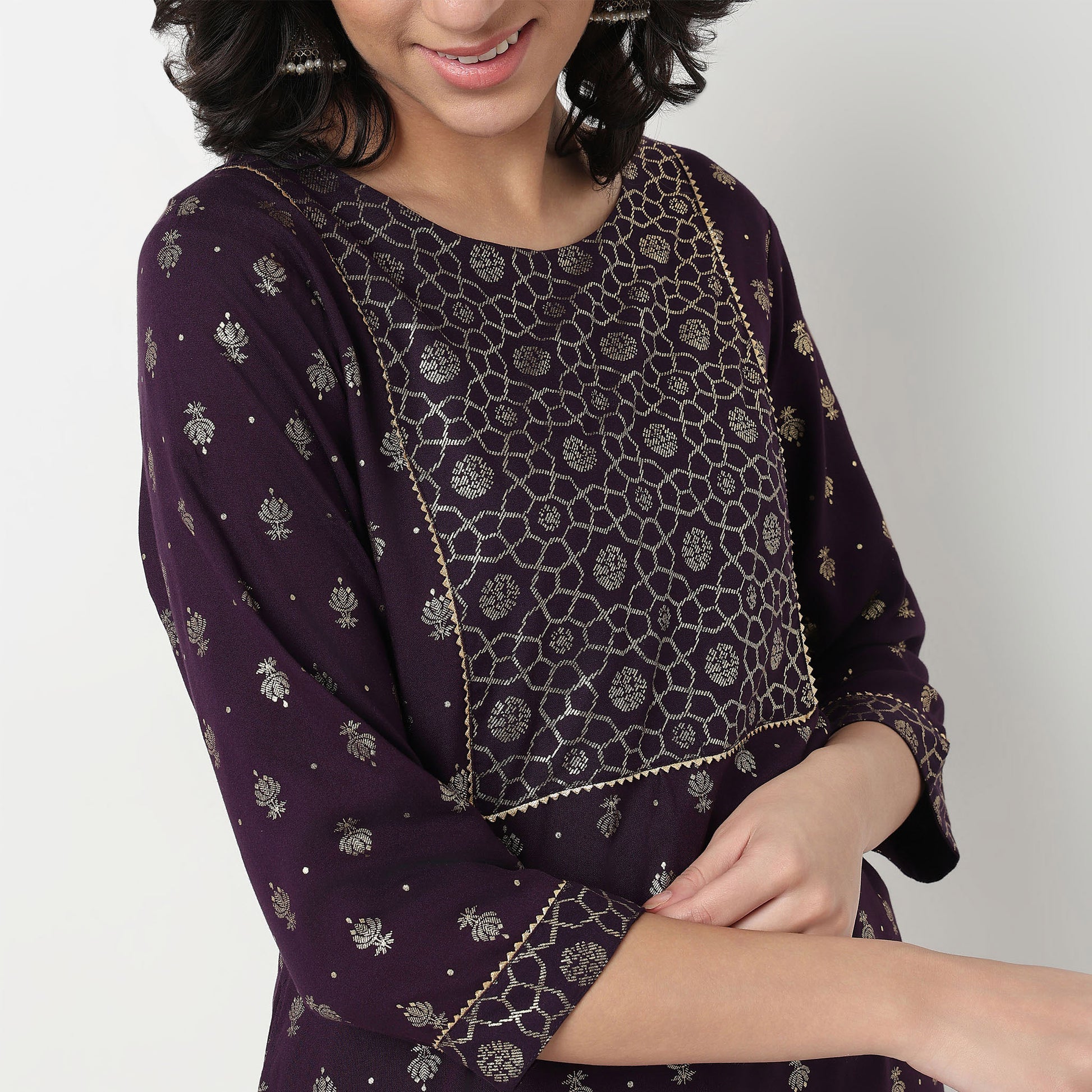 Order Now Women Printed Round Neck Straight Fit Ethnic Wear Kurta by Style Union