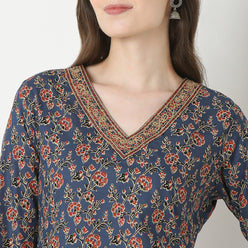 Embroidered V-Neck Long Kurta