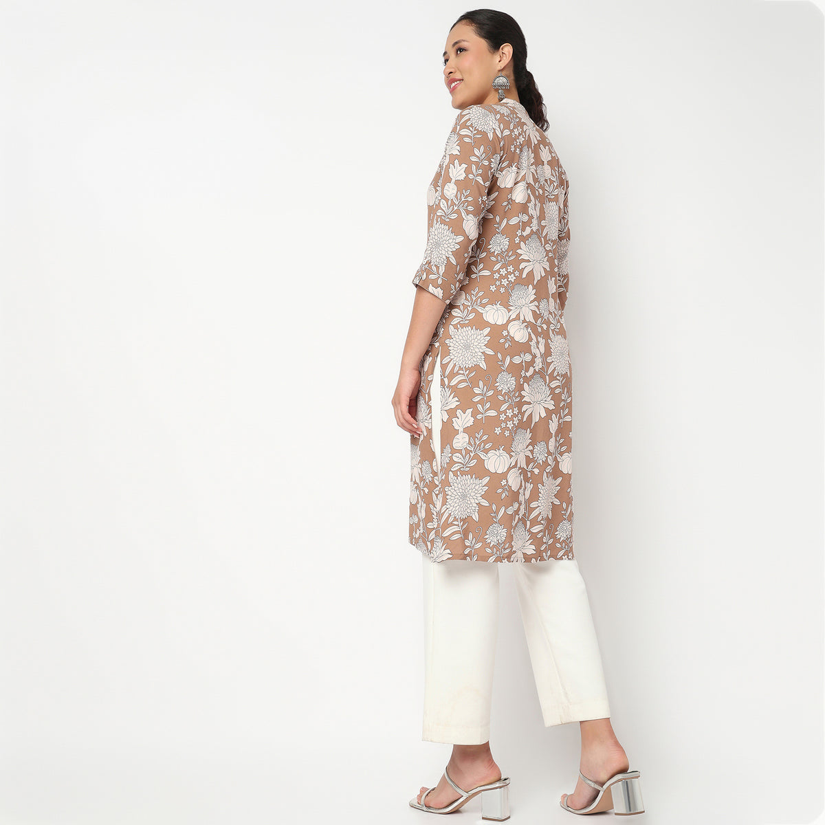 V Neck With Lace Detailing Long Kurta