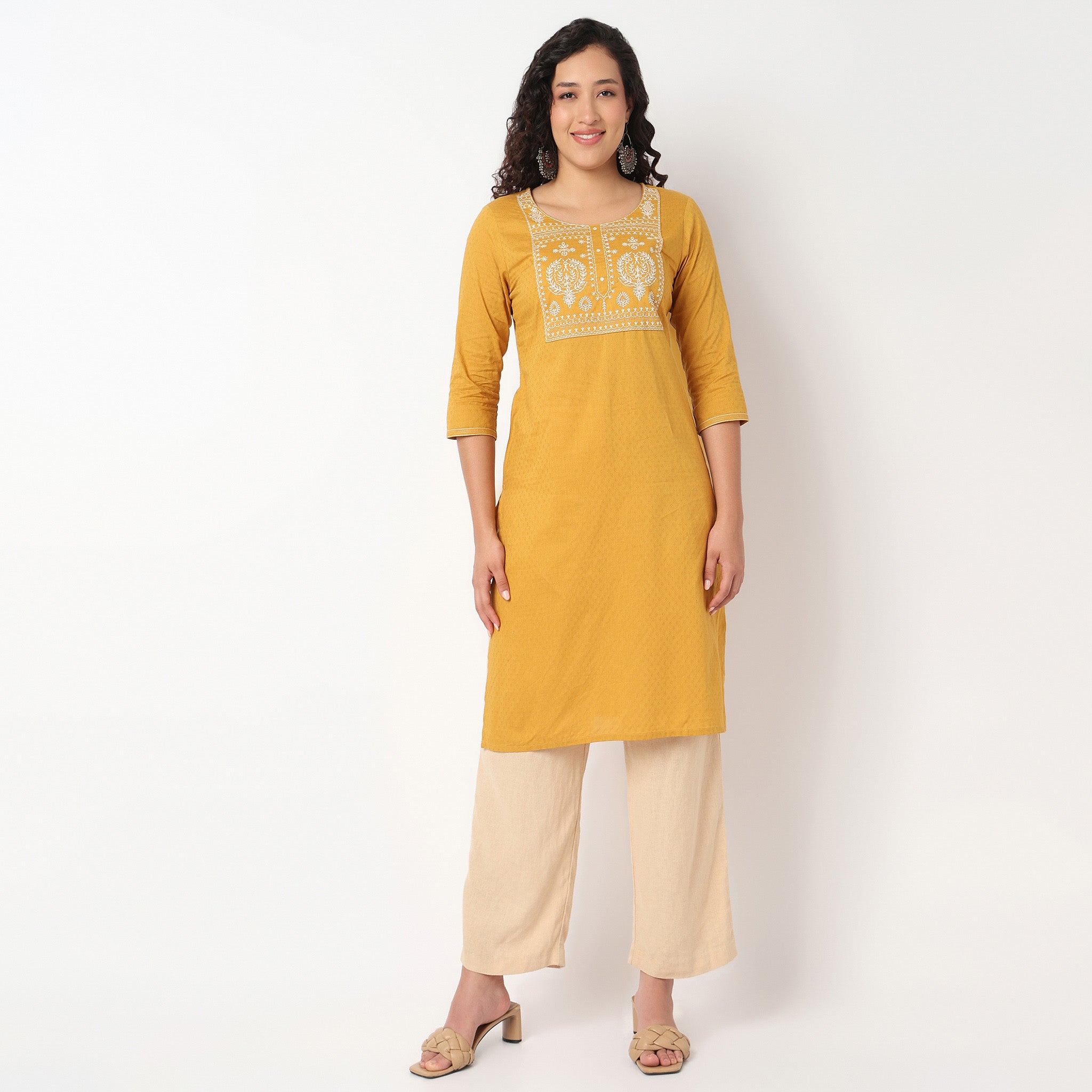 Embroidered Yoke Kurta