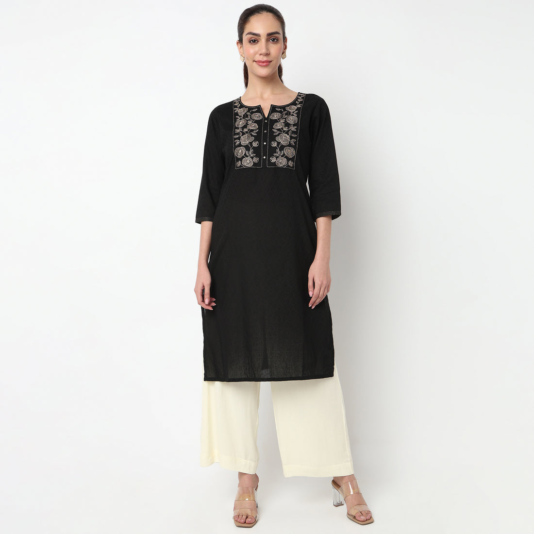 Embroidered Yoke Kurta