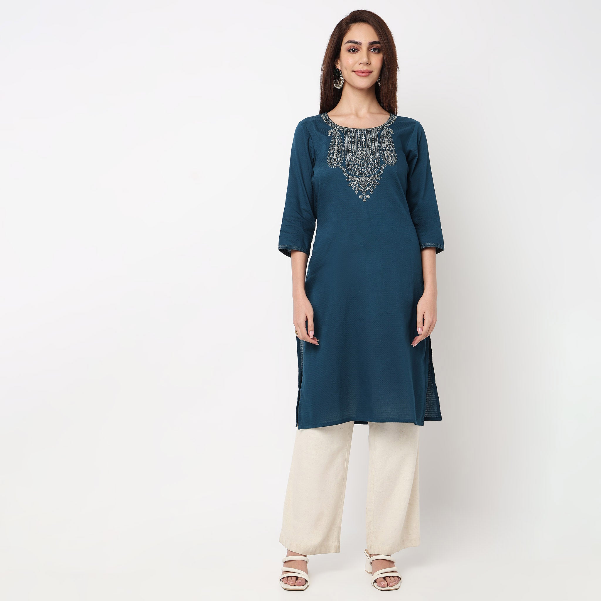 Embroidered Yoke Long Kurta 