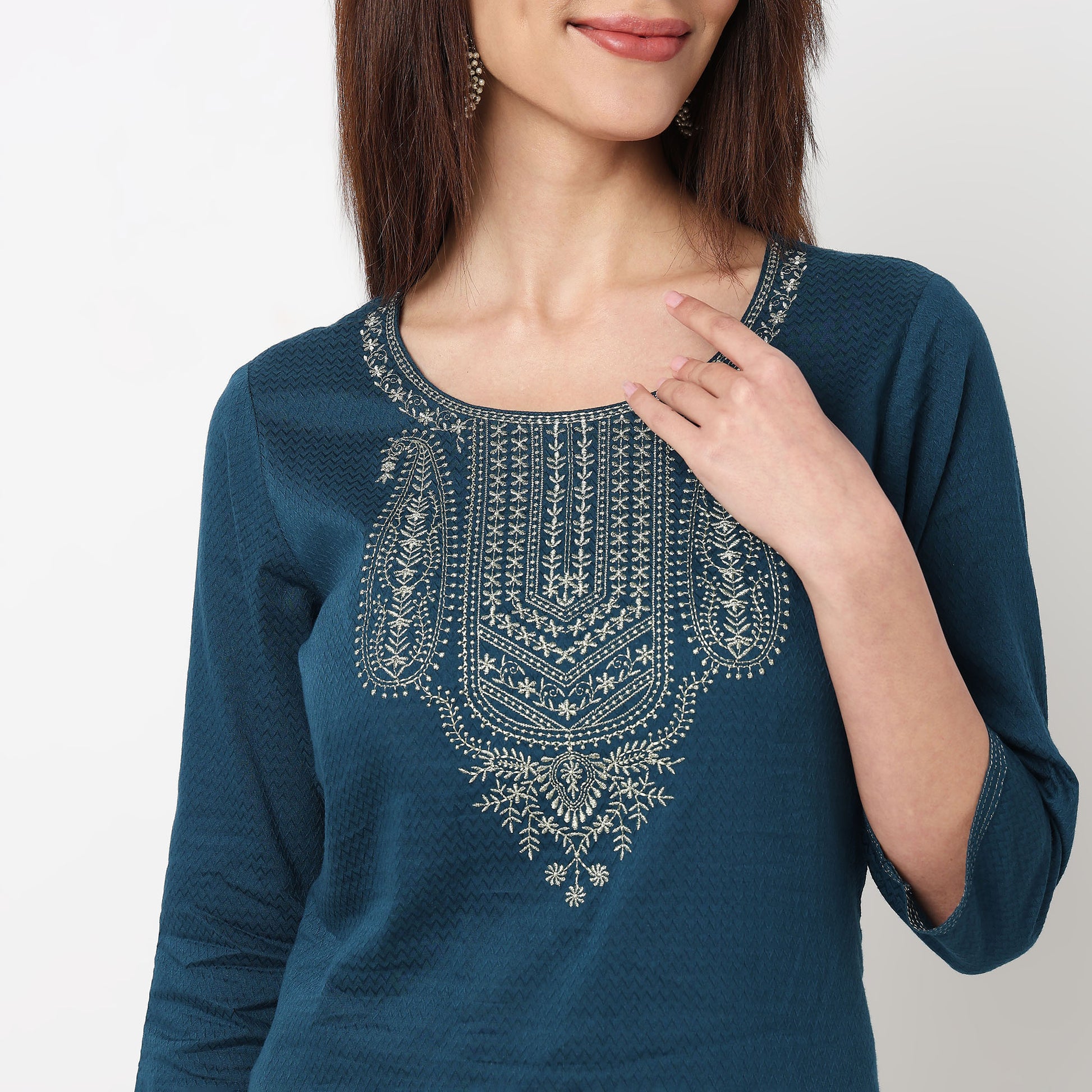 Embroidered Yoke Long Kurta 