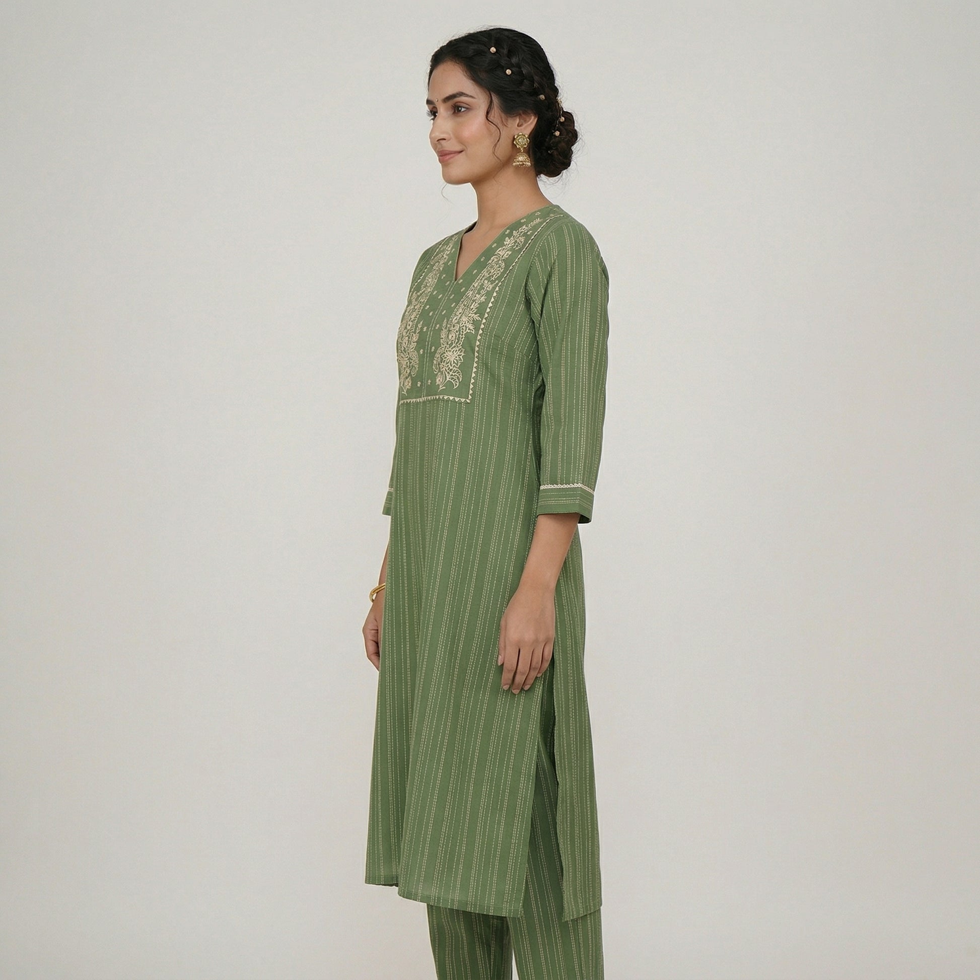 Cotton Embroidered V-Neck Kurta