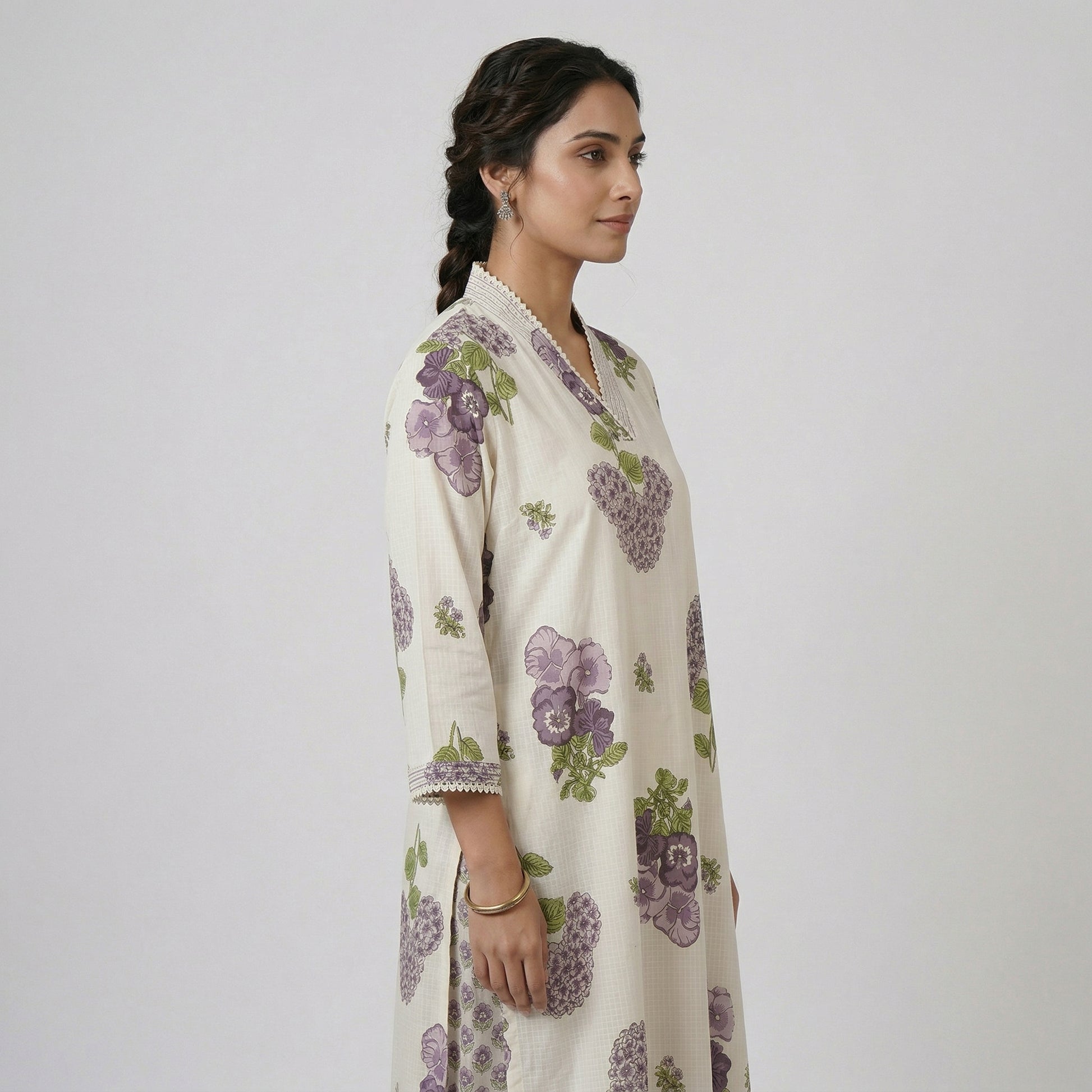 Printed V-Neck Long Kurta
