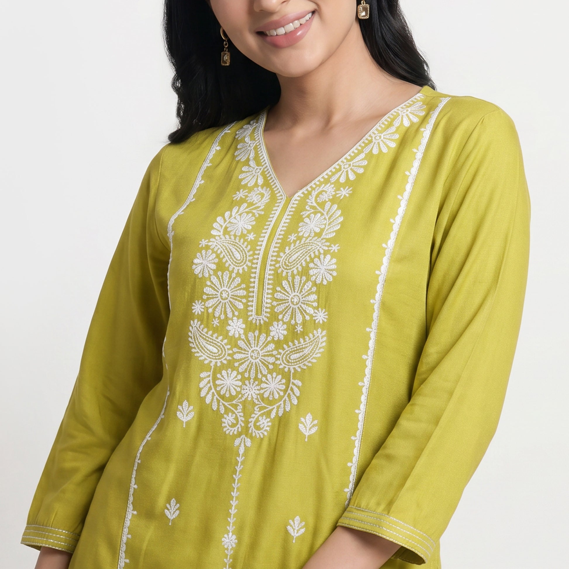 Embroidered V-Neck Centre Panel Kurta