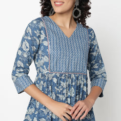 Flare Fit V-Neck Printed Kurta 