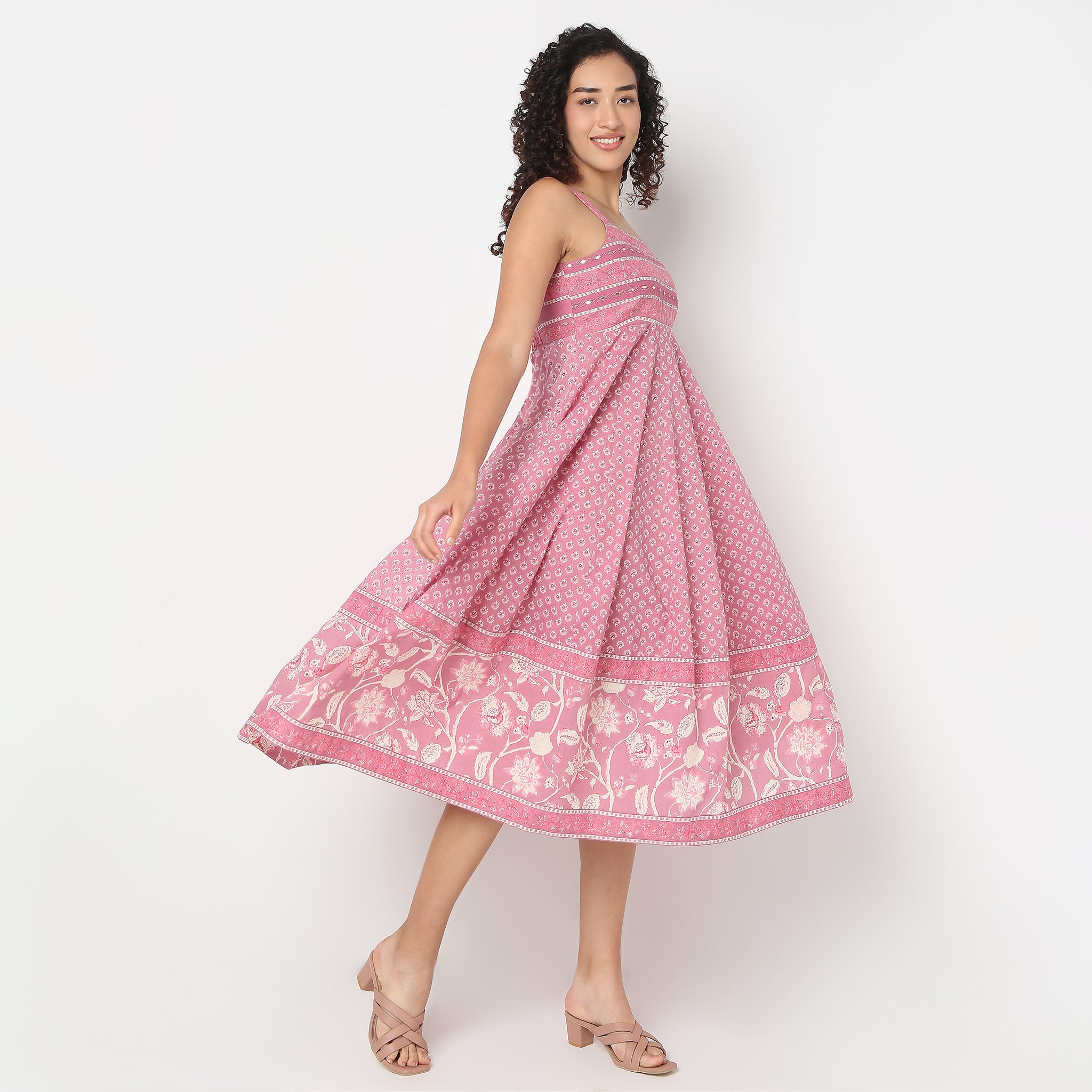 Flare Fit Sleeveless Embroiderd Dress