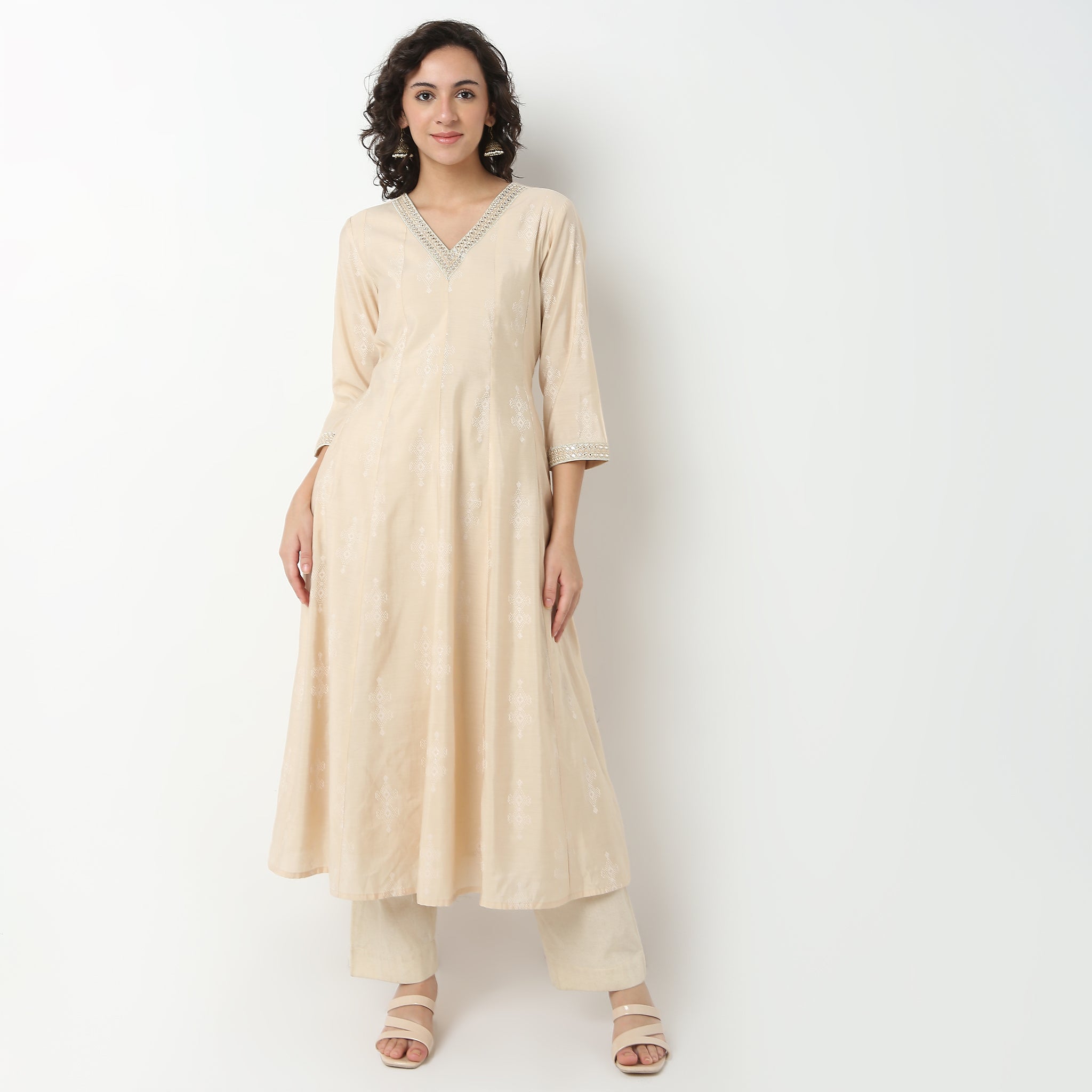 Embellished Viscose Silk Kurta