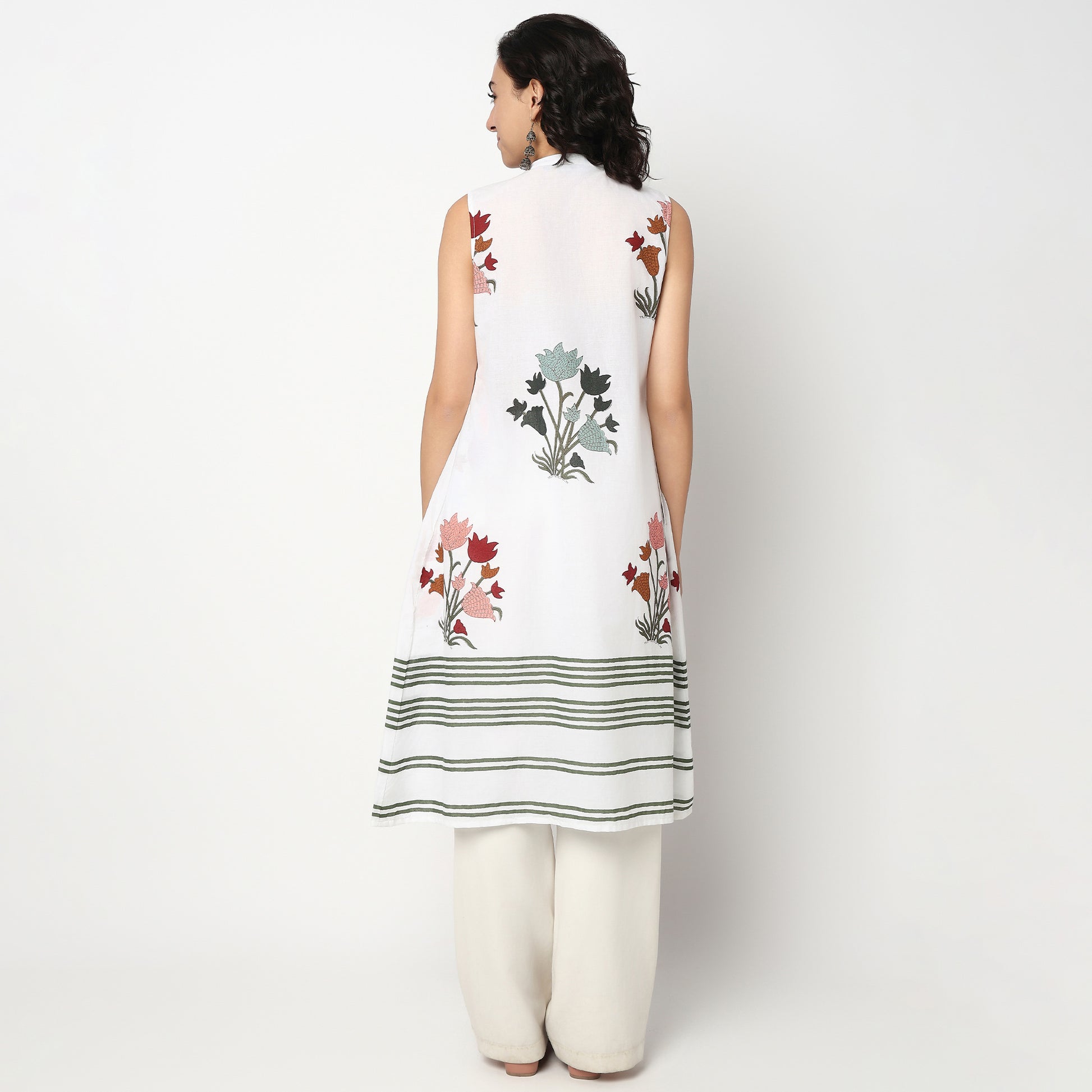 Buy Women Flare Fit Printed Sleeveless Kurta  - Style Union