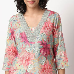Buy Women Straight Fit Printed Three-Fourth Sleeve Kurta  - Style Union
