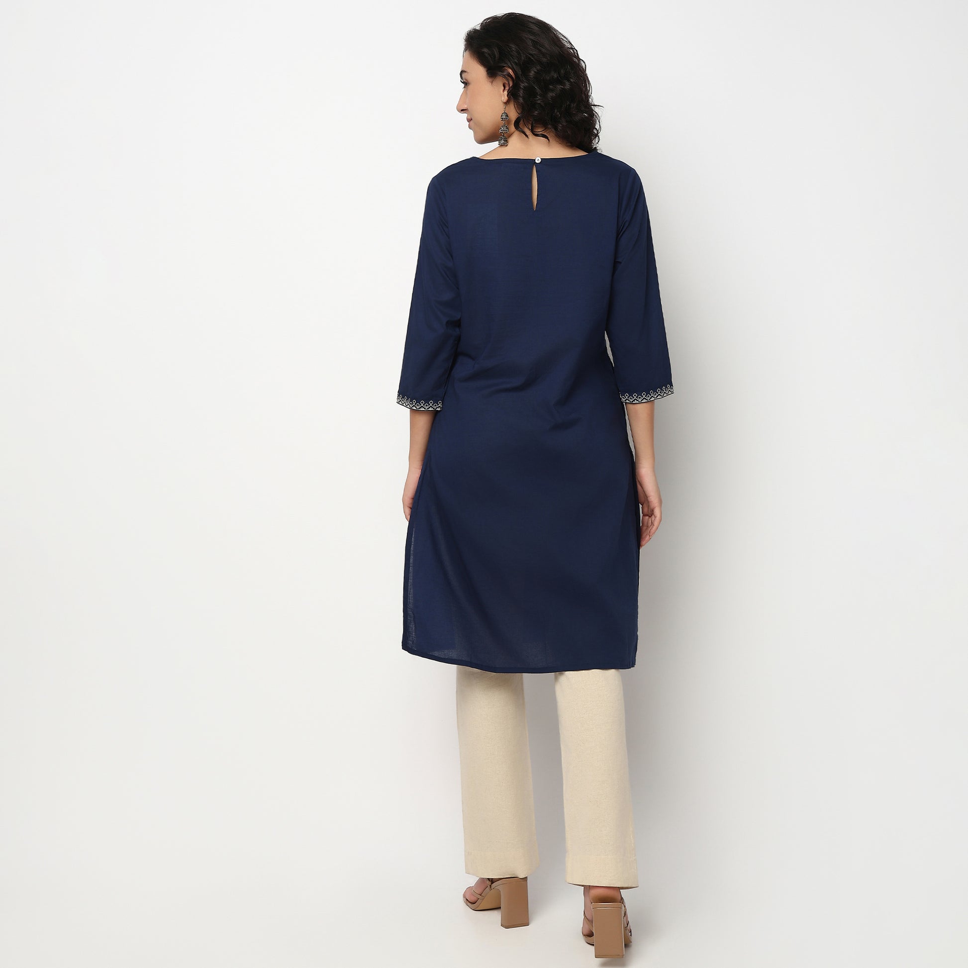 Buy Women Straight Fit Embroidered Three-Fourth Sleeve Kurta  - Style Union