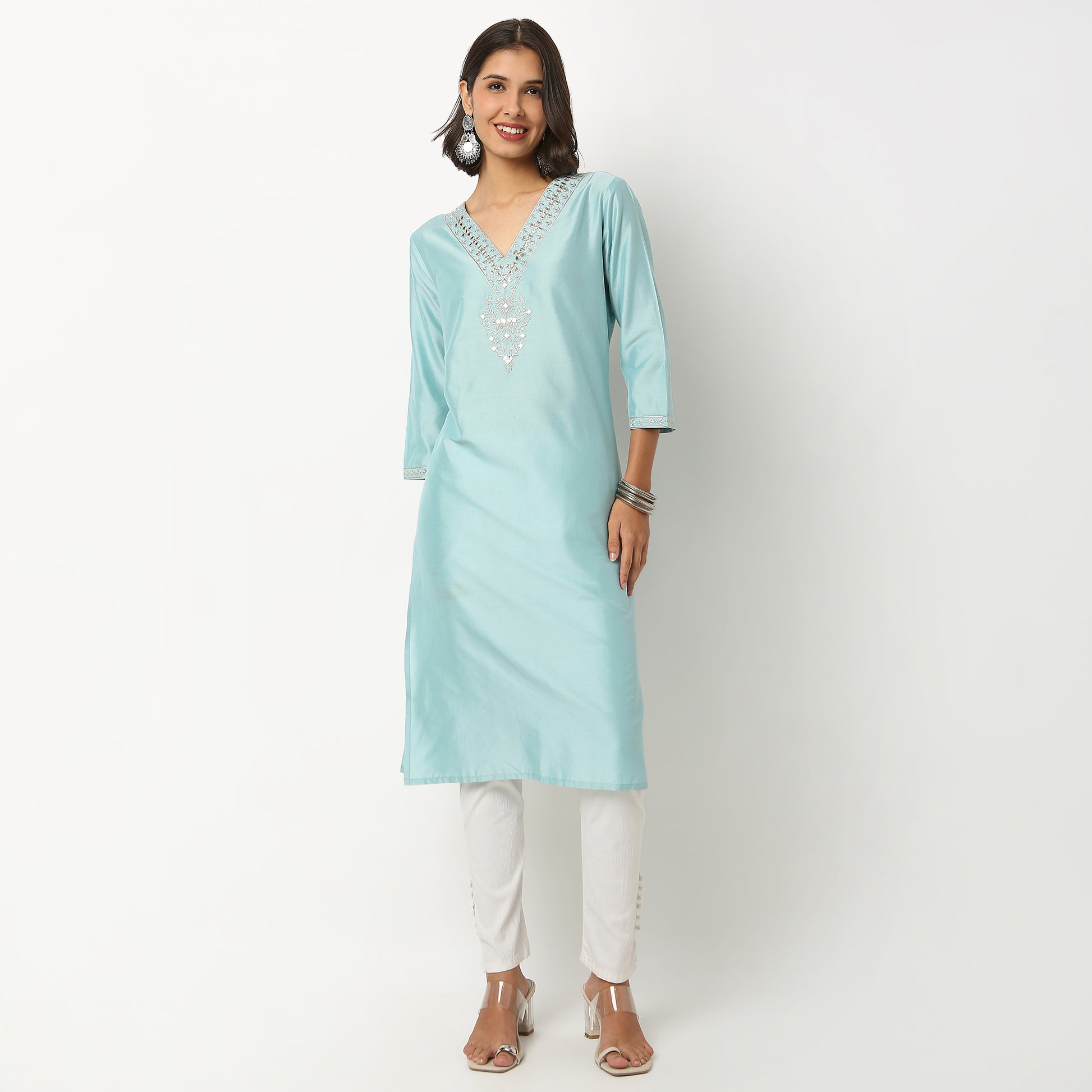 Buy Women Straight Fit Embroidered Three-Fourth Sleeve Kurta  - Style Union