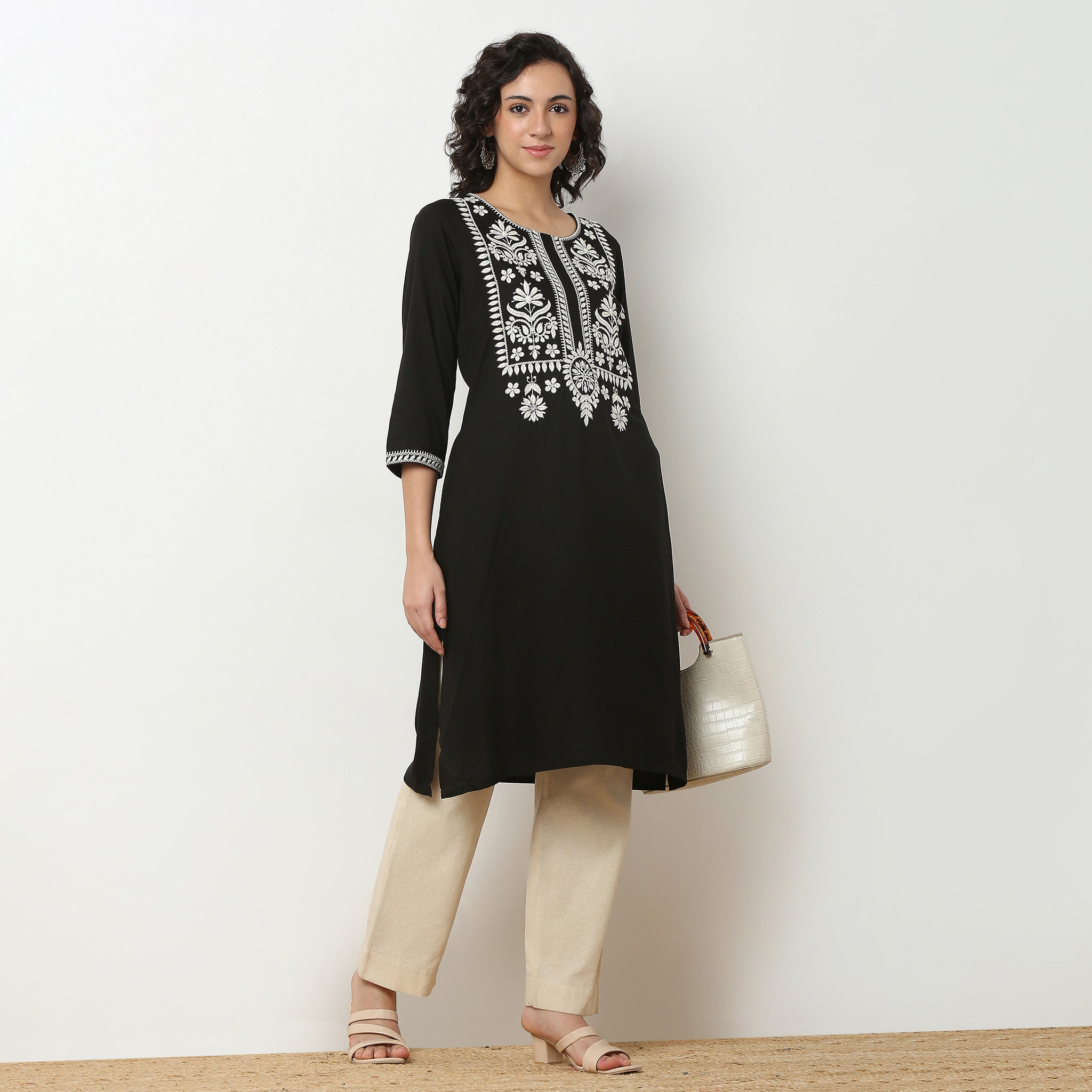Embroidered Rayon Kurta, Knee Length