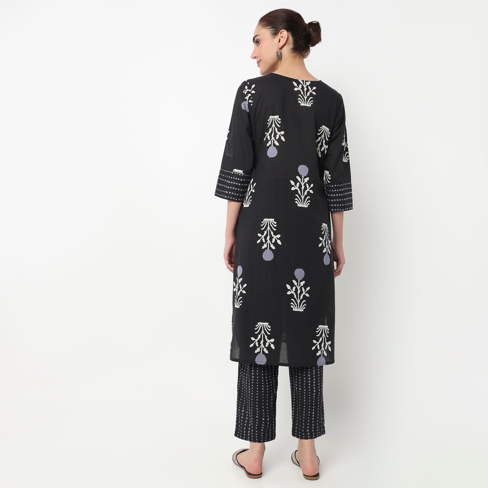 Cotton Printed V-Neck Straight Kurta