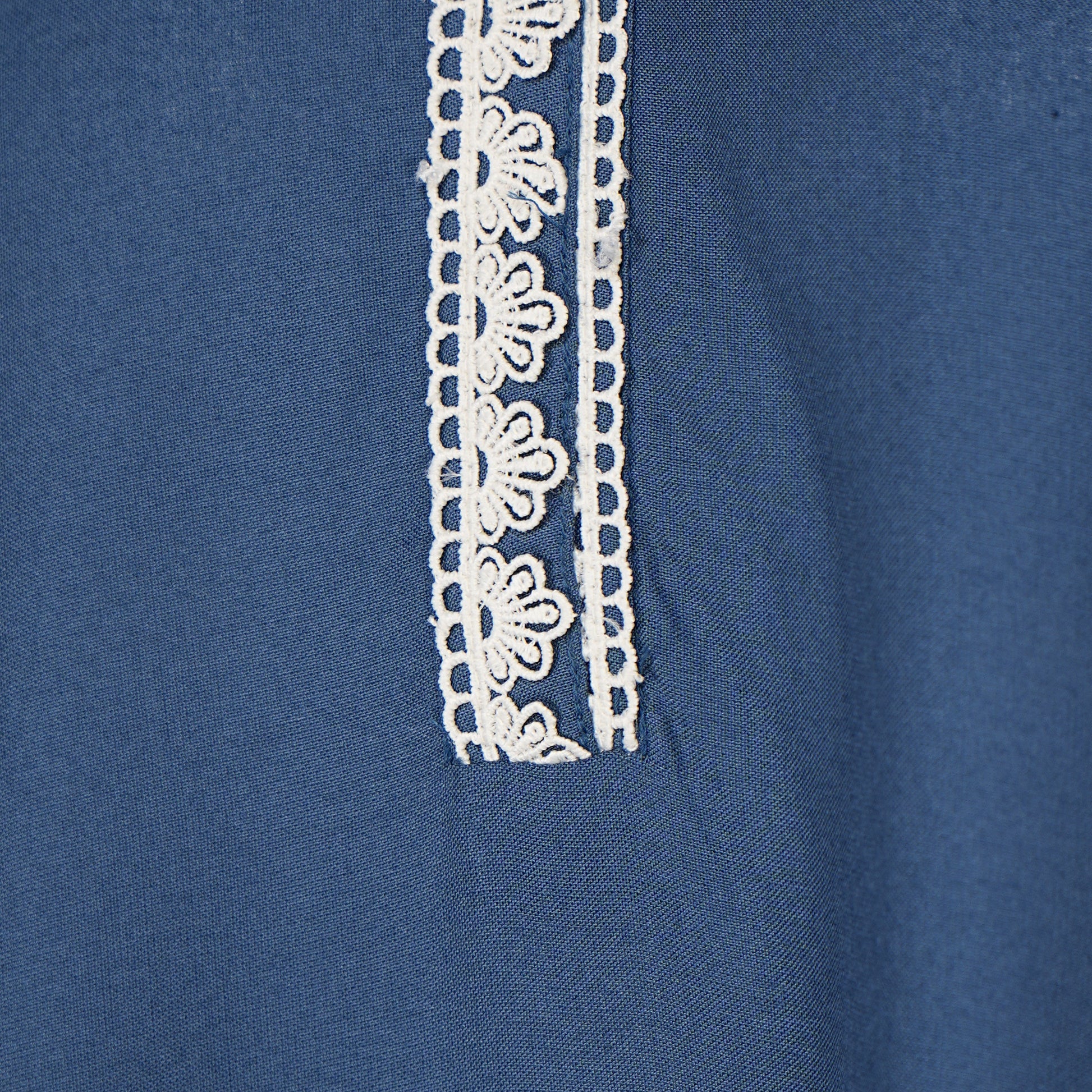 Embroidered V-Neck Kurta