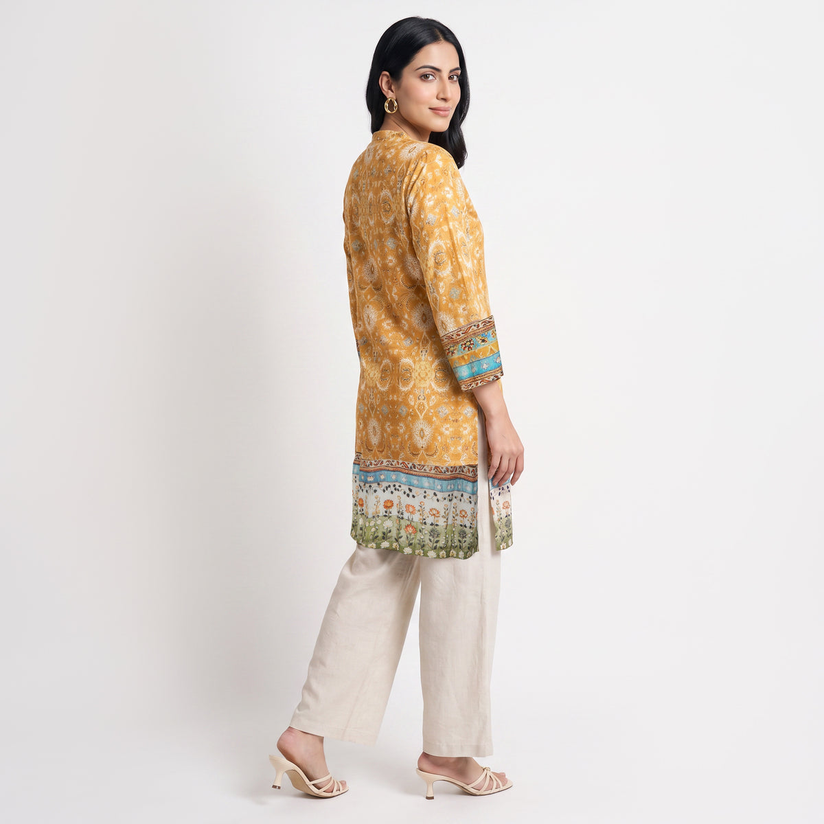 Printed Mandarin Collar Straight Kurta