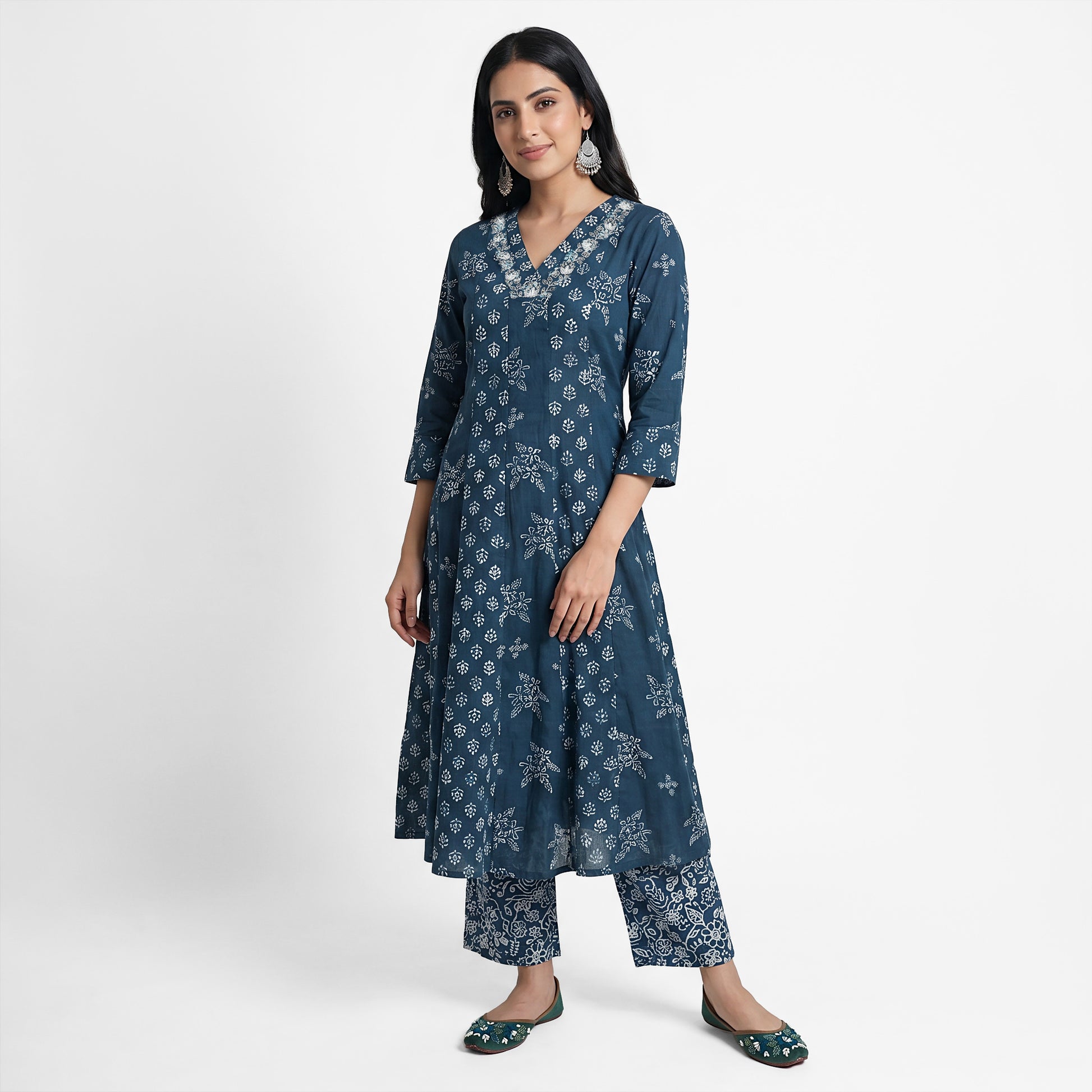 Cotton Printed V-Neck Kurta