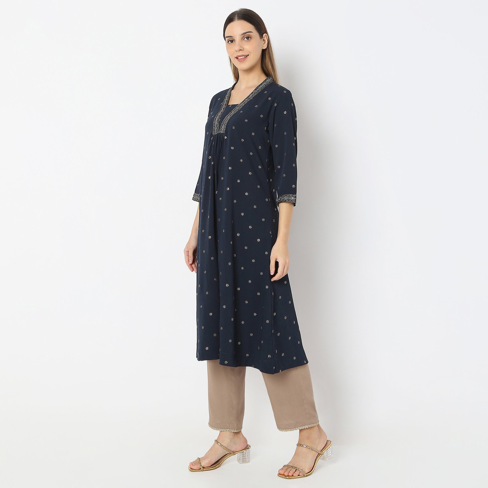Printed Below Knee V-Neck Embroidered Majesty Flared Kurta