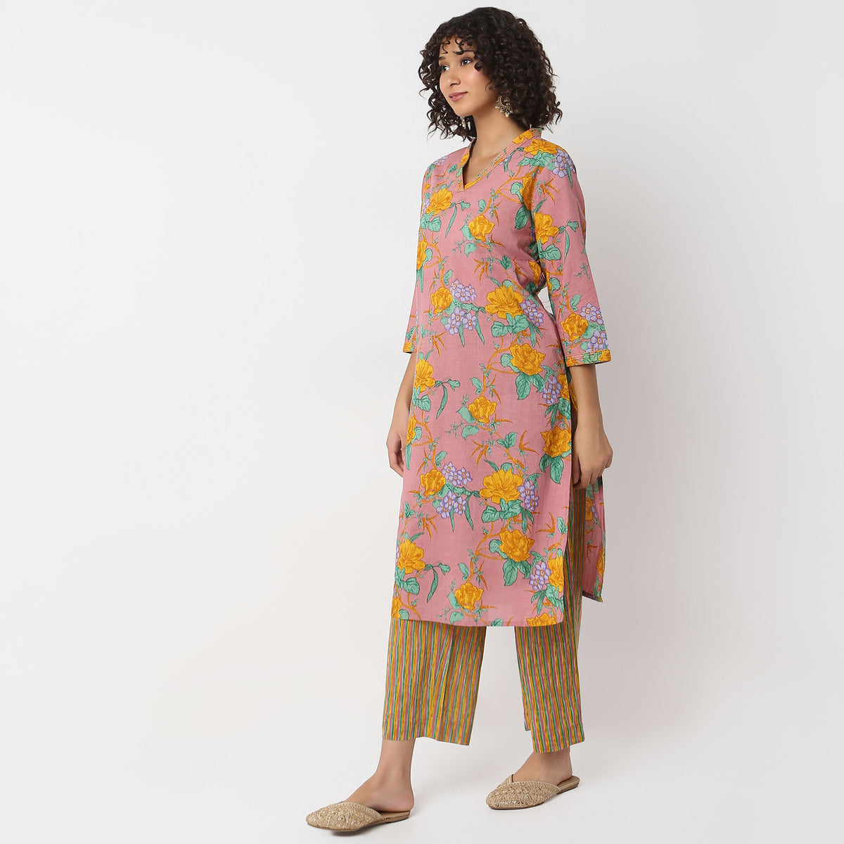 Straight Fit Printed Kurta with Pyjama Set