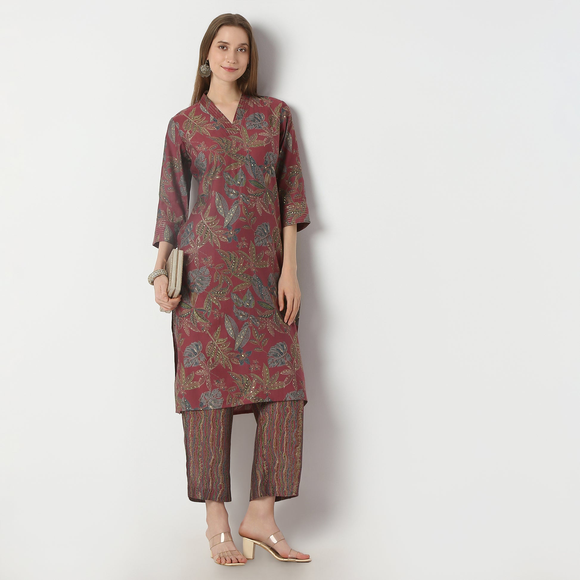 Regular Fit Printed V Neck Kurta with Pant Set
