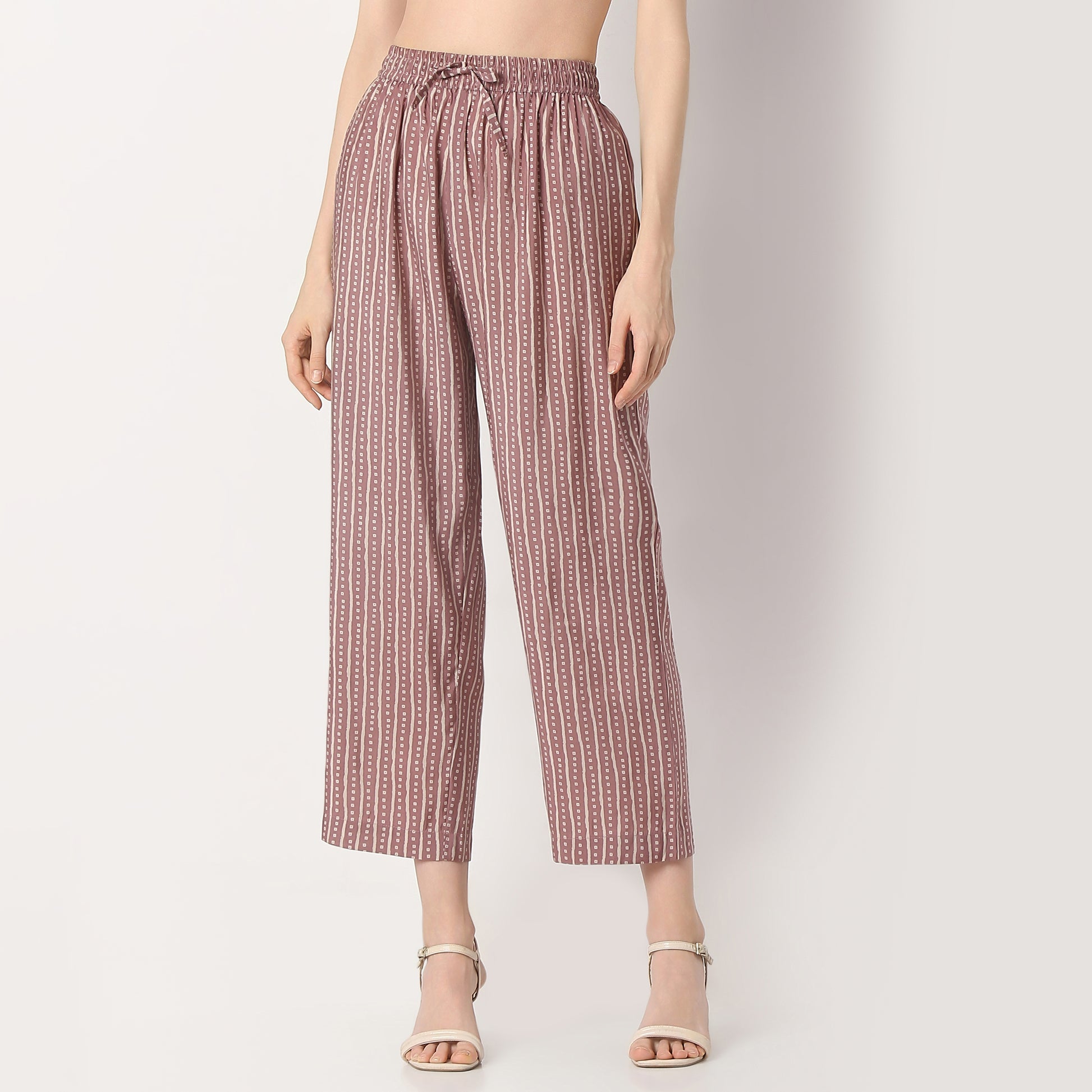 Regular Fit Printed V Neck Kurta with Pant Set