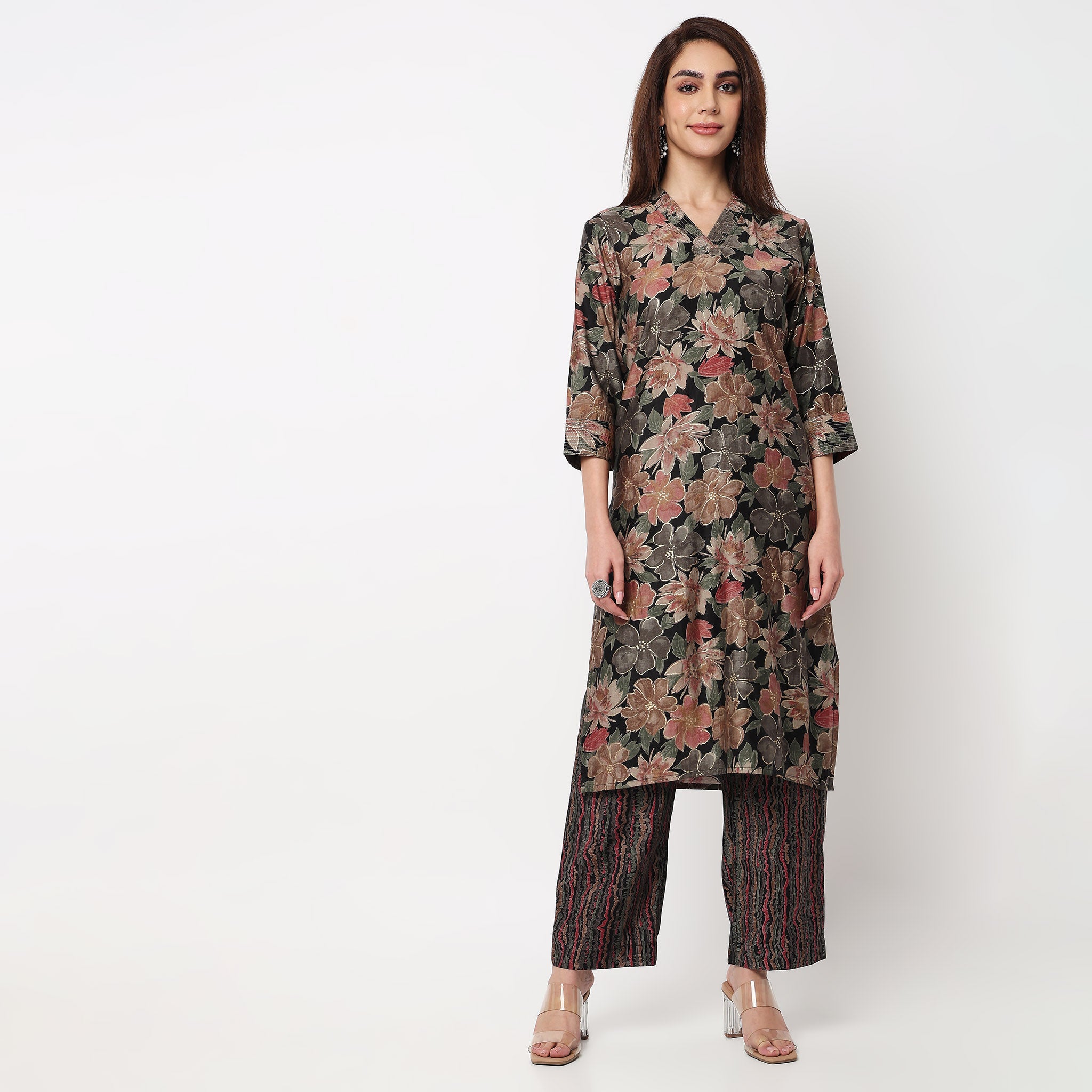 V-Neck Printed Kurta with Pant Sets