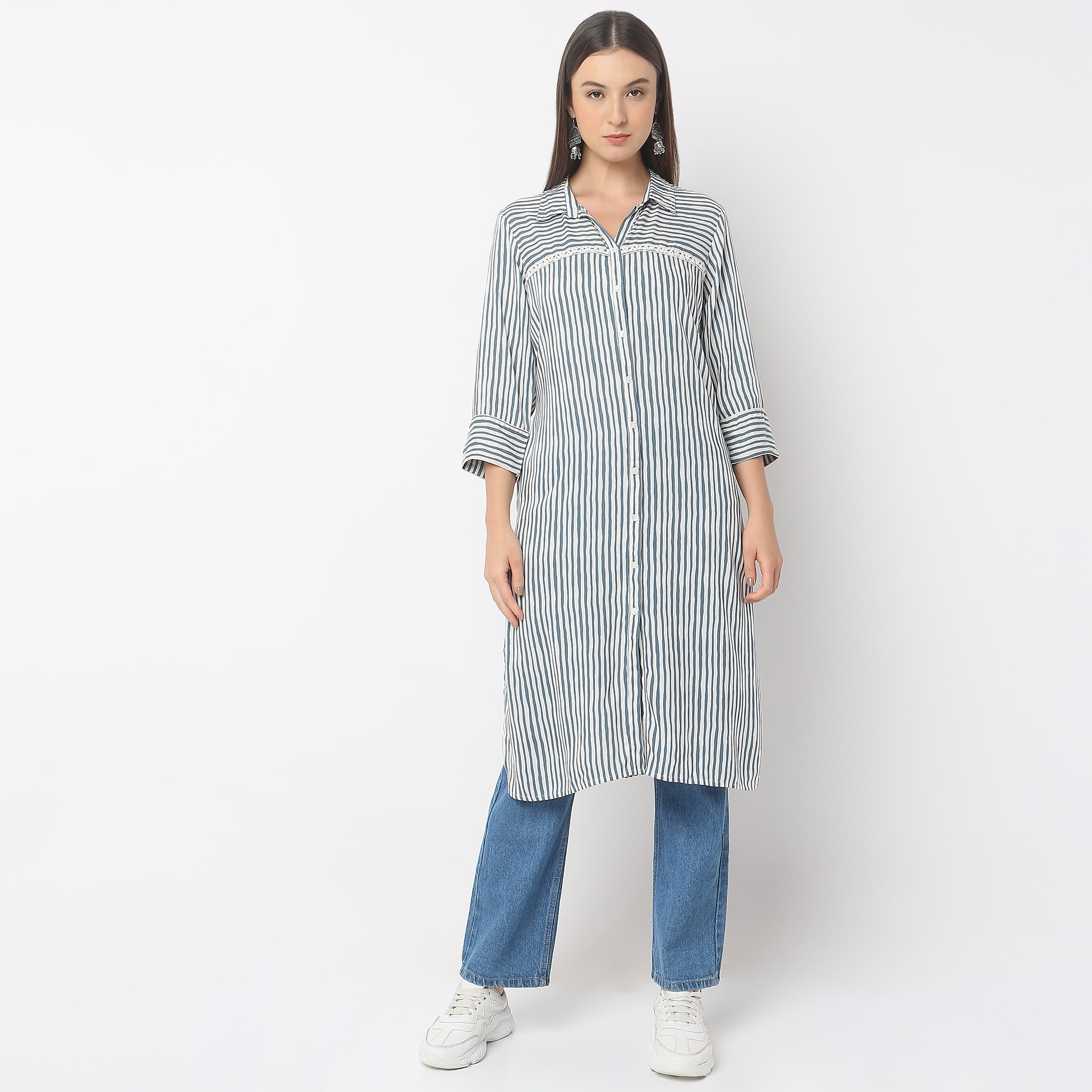Striped Knee Length Coller Embroidered Straight Fit Kurta