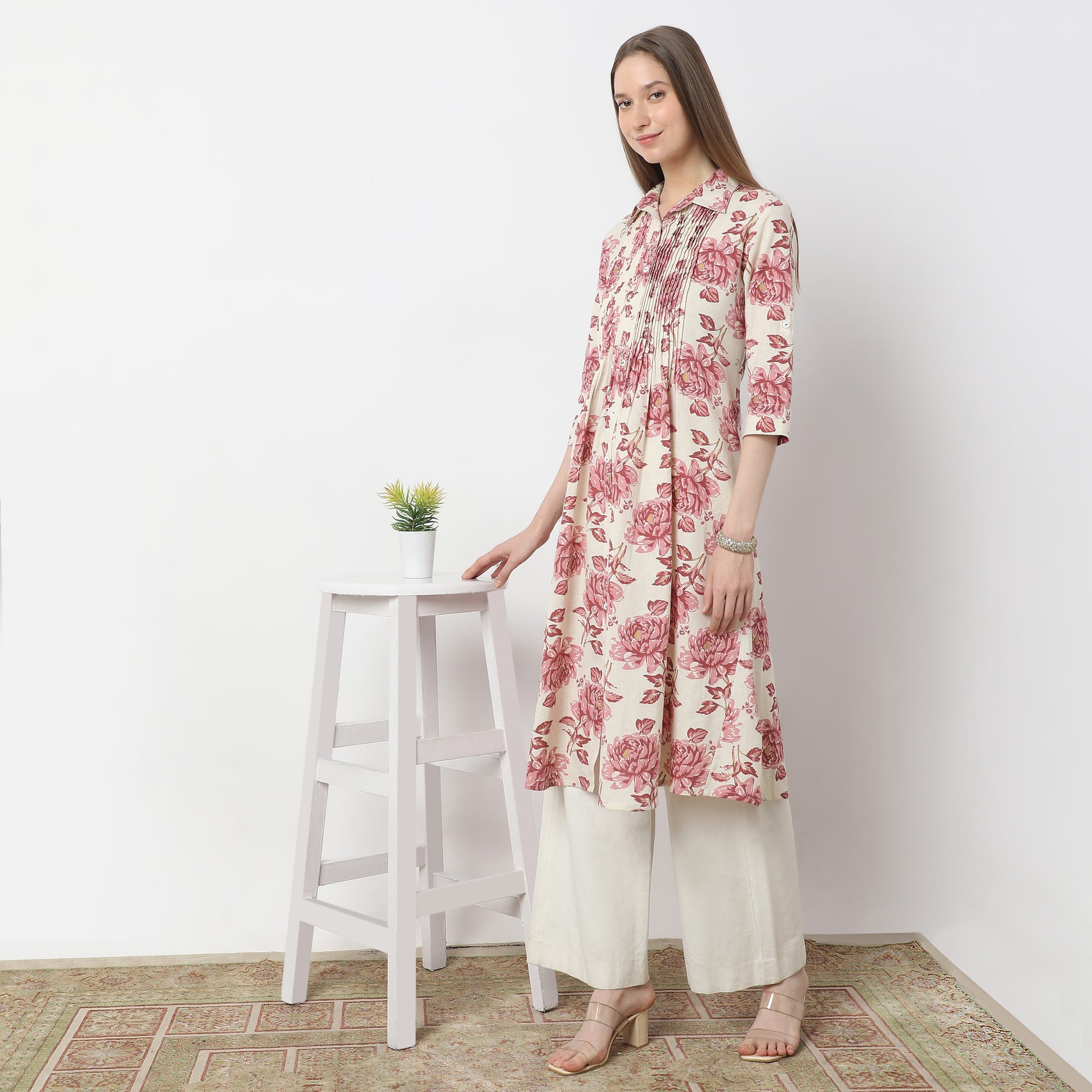 Floral Print Below Knee Shirt Collar Flared Kurta