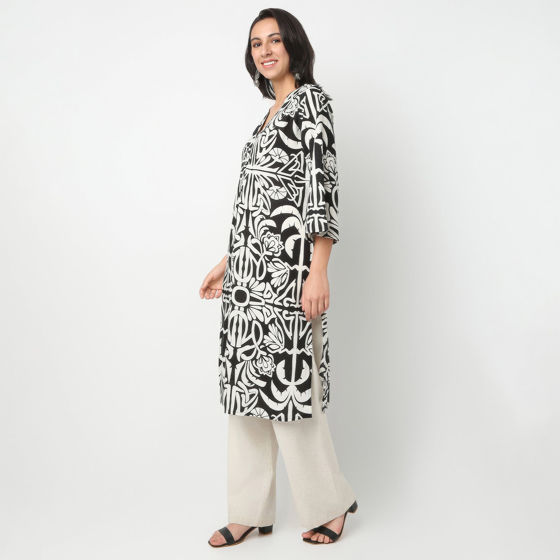 Flare Fit Printed V-Neck Kurta