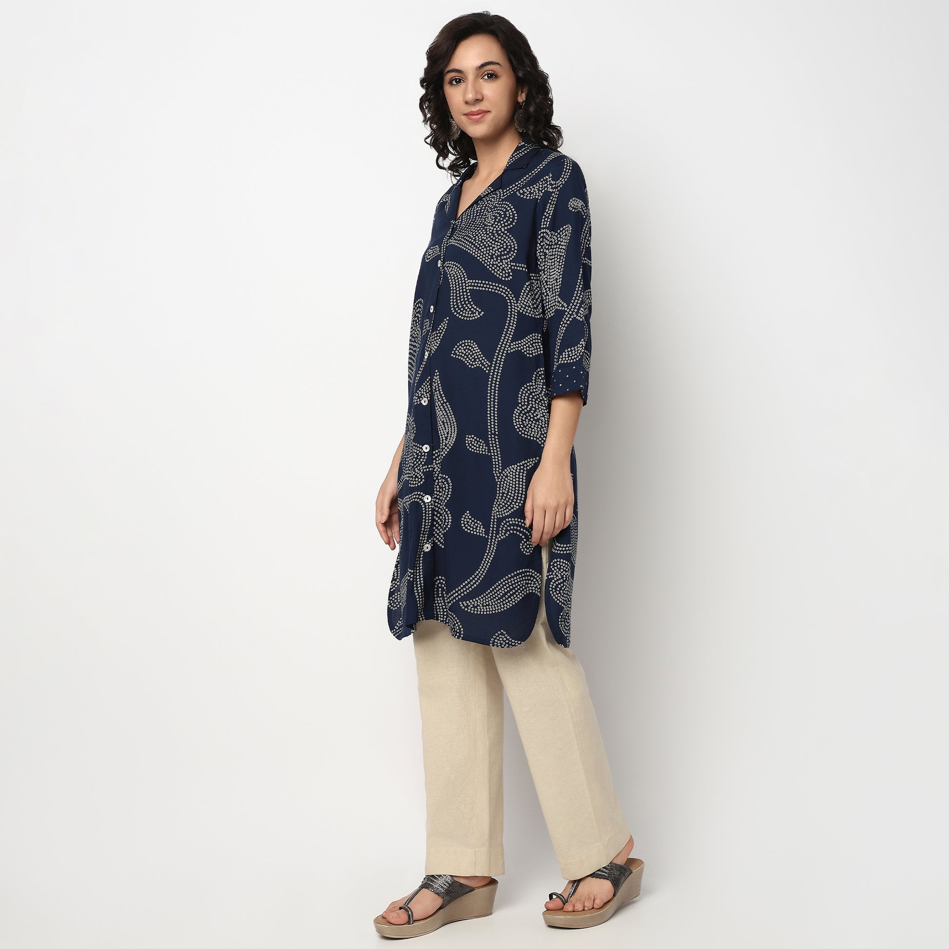 Buy Women Straight Fit Printed Three-Fourth Sleeve Kurta  - Style Union