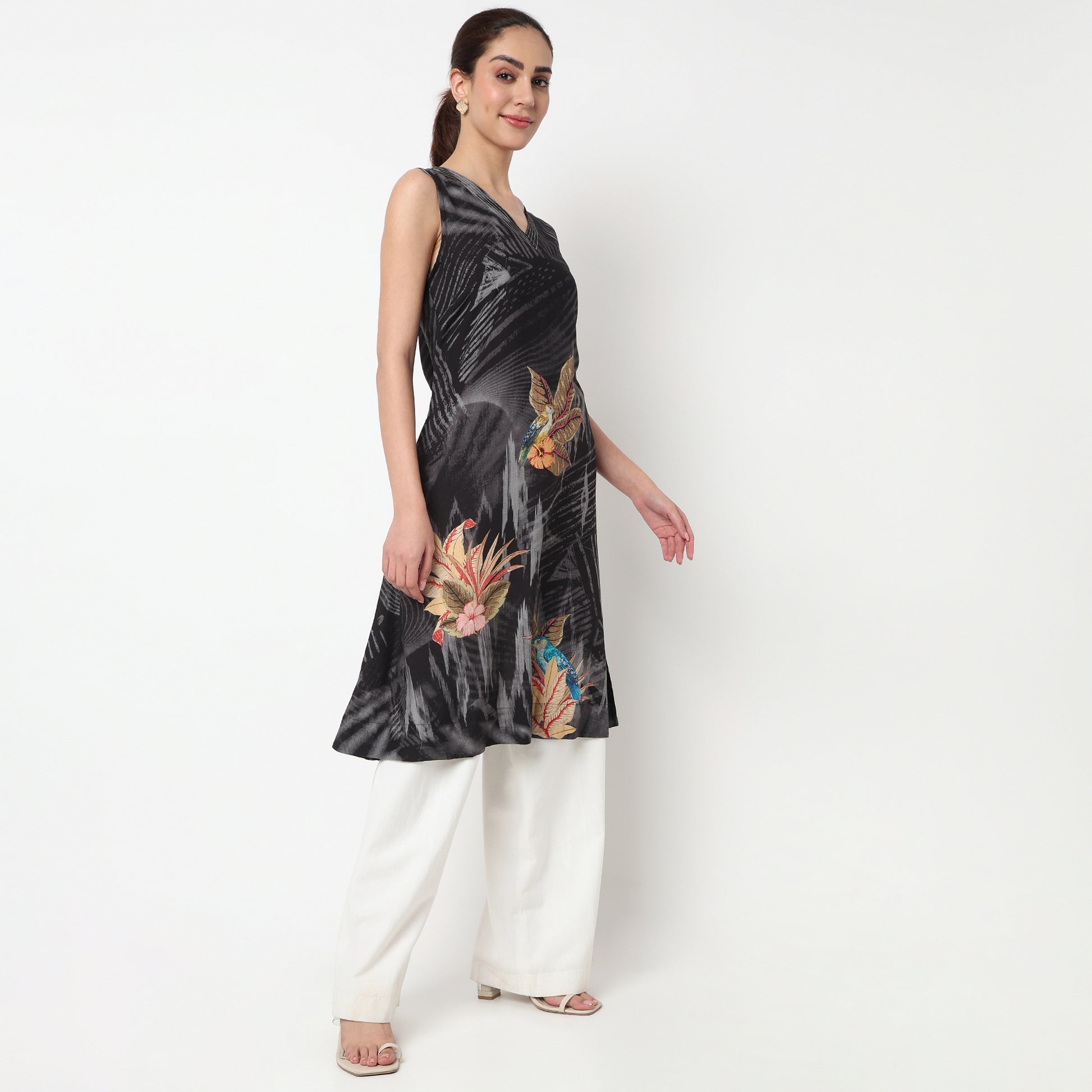 Printed V-Neck A-Line Kurta